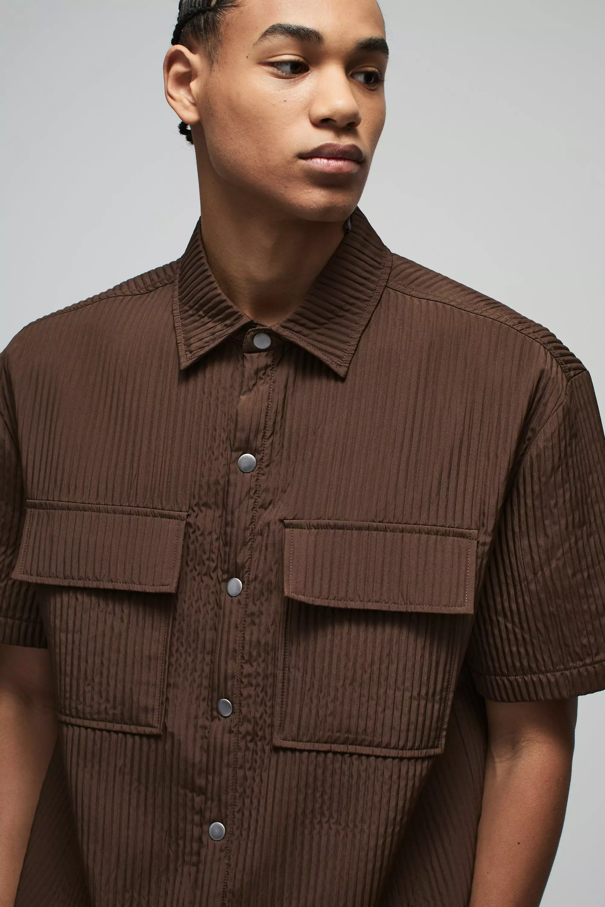 Chemise oversize technique à poches cargo, Chocolate autre image