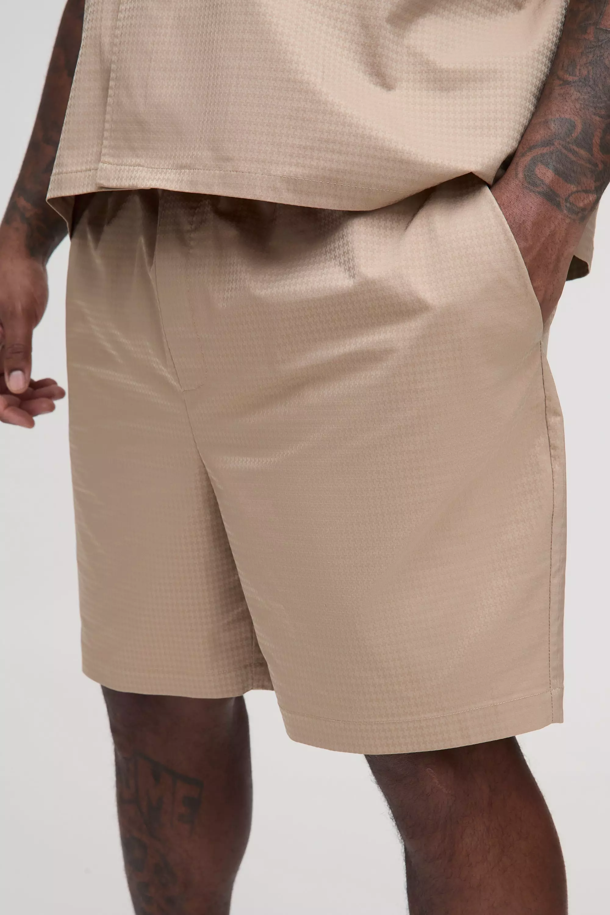 Stone Plus Satin Relaxed Fit Jacquard Shorts alternative image