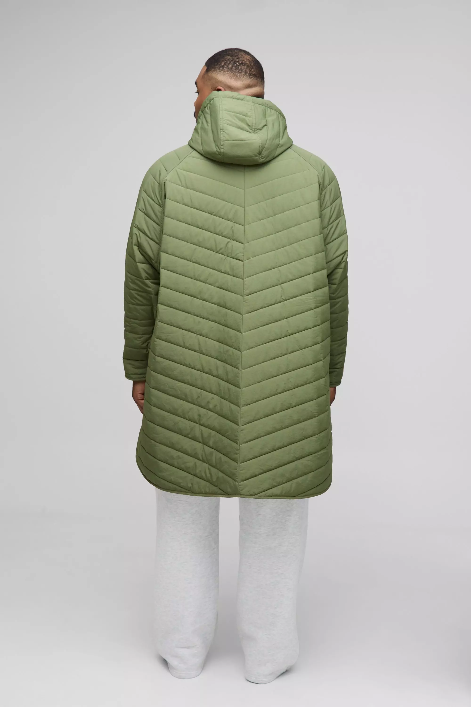 Plus Quilted Popper Side Oversized Festival Mac | boohooMAN UK