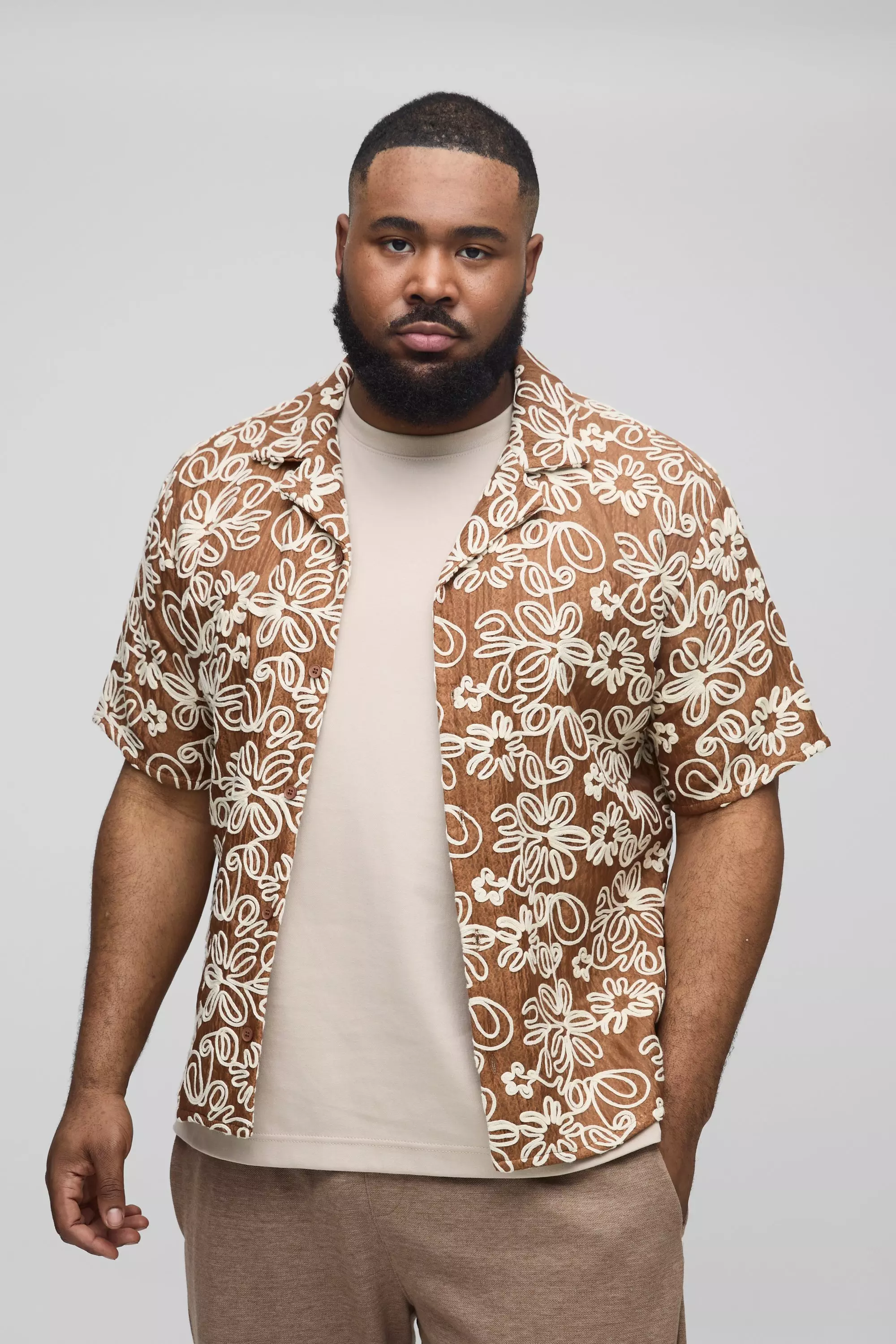 Chocolate Plus Oversized Applique Organza Shirt alternative image