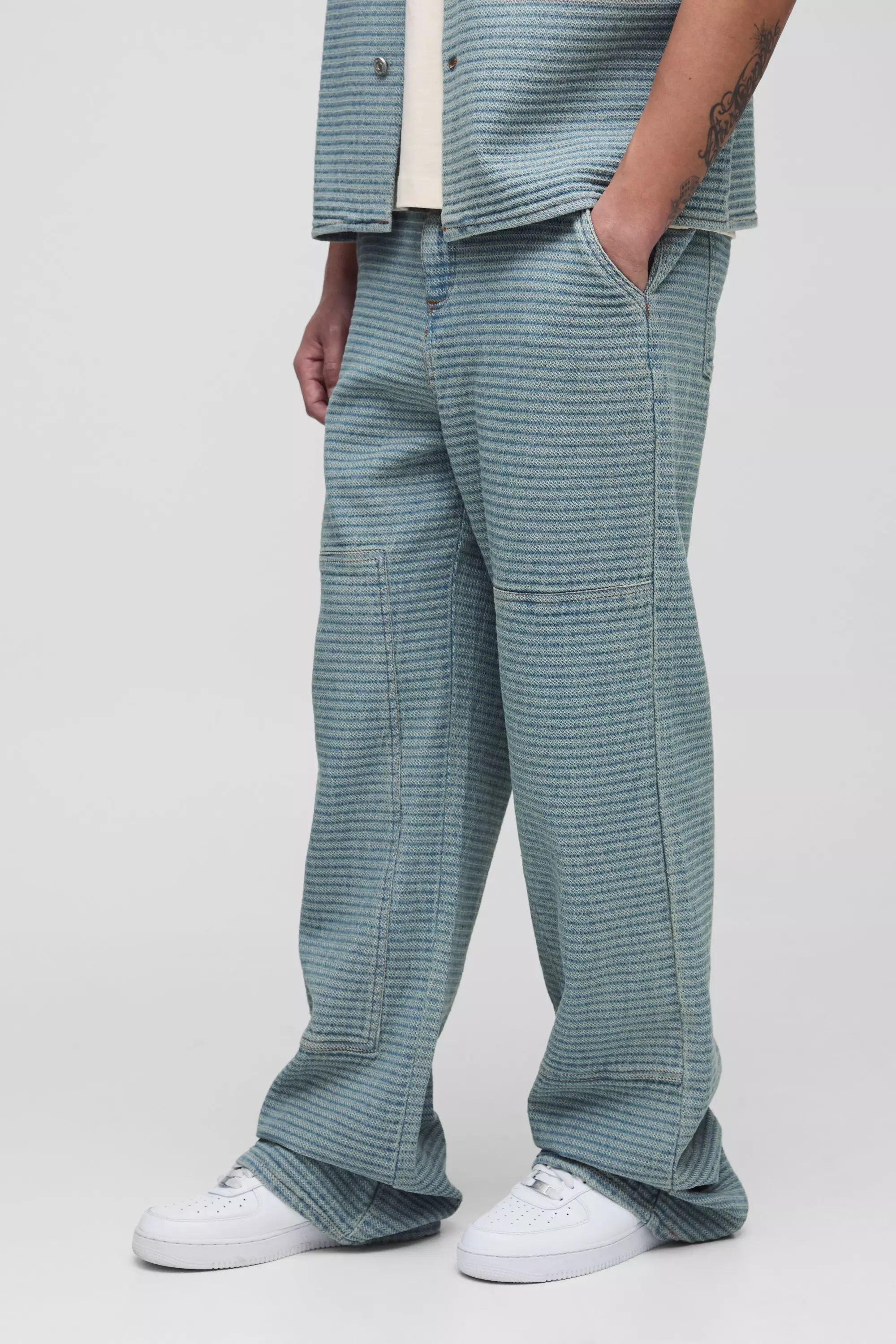 Light wash Tall Jacquard Denim Relaxed Fit Jeans alternative image