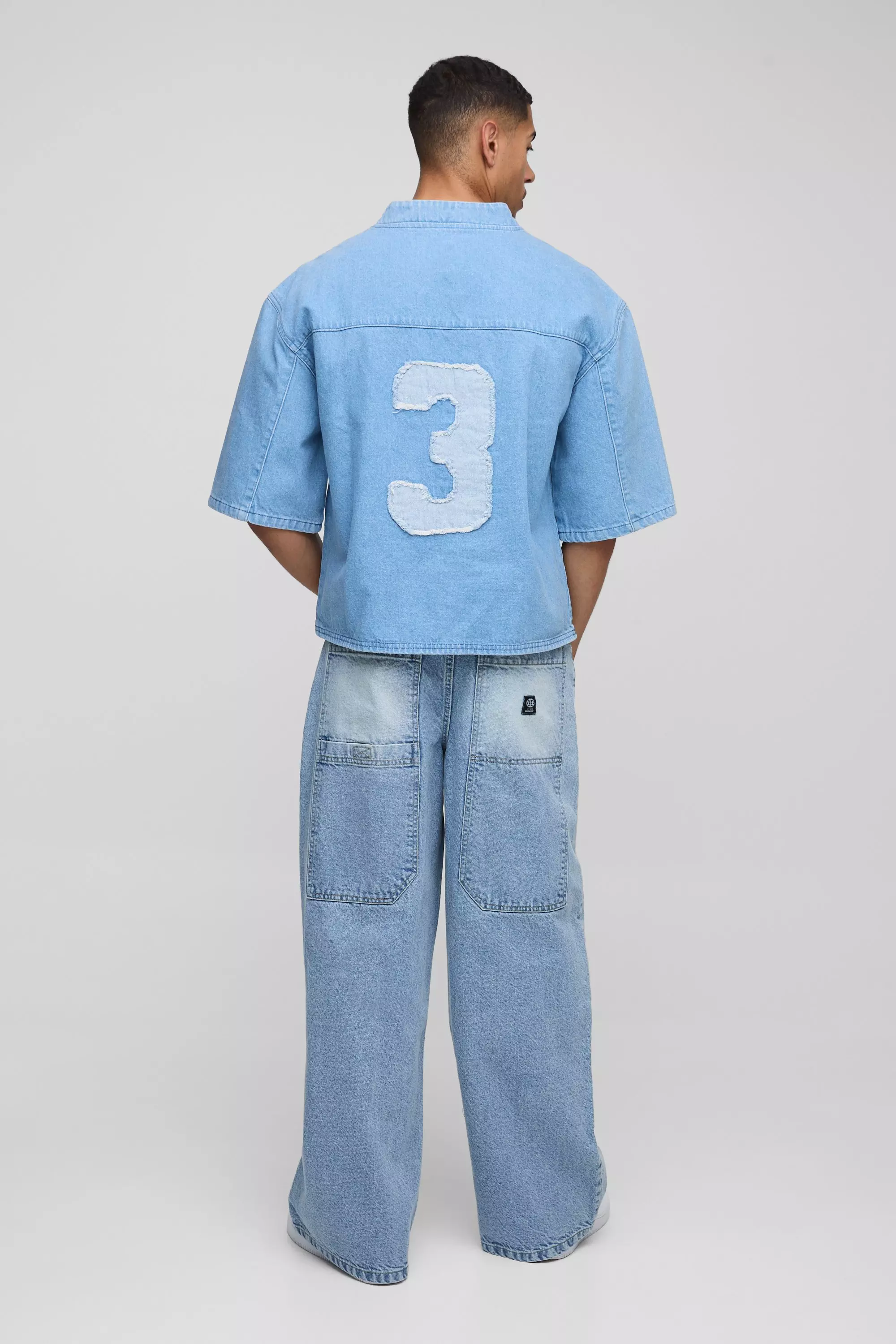 Top de football oversize à col V et écussons, Light blue autre image