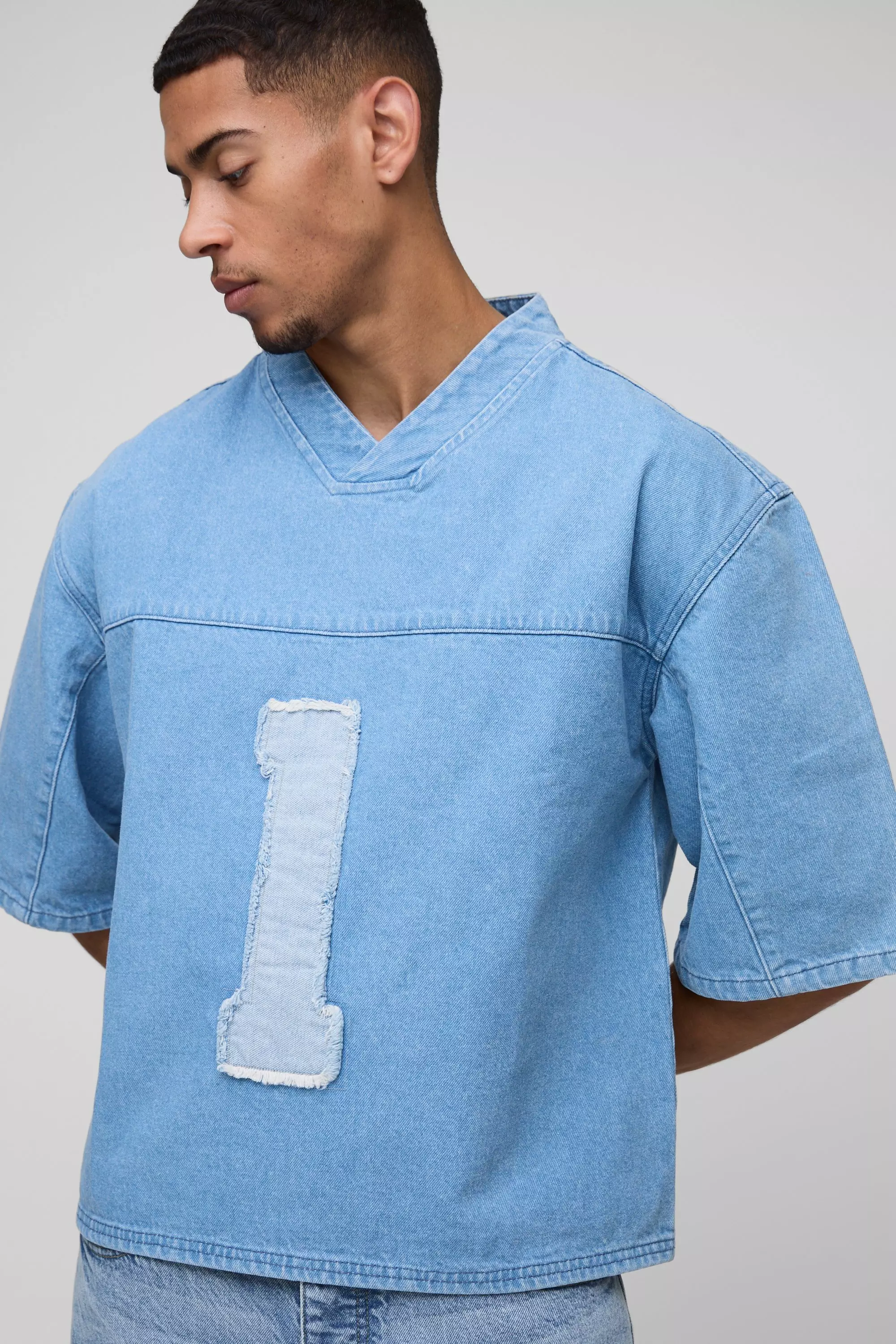 Top de football oversize à col V et écussons, Light blue autre image