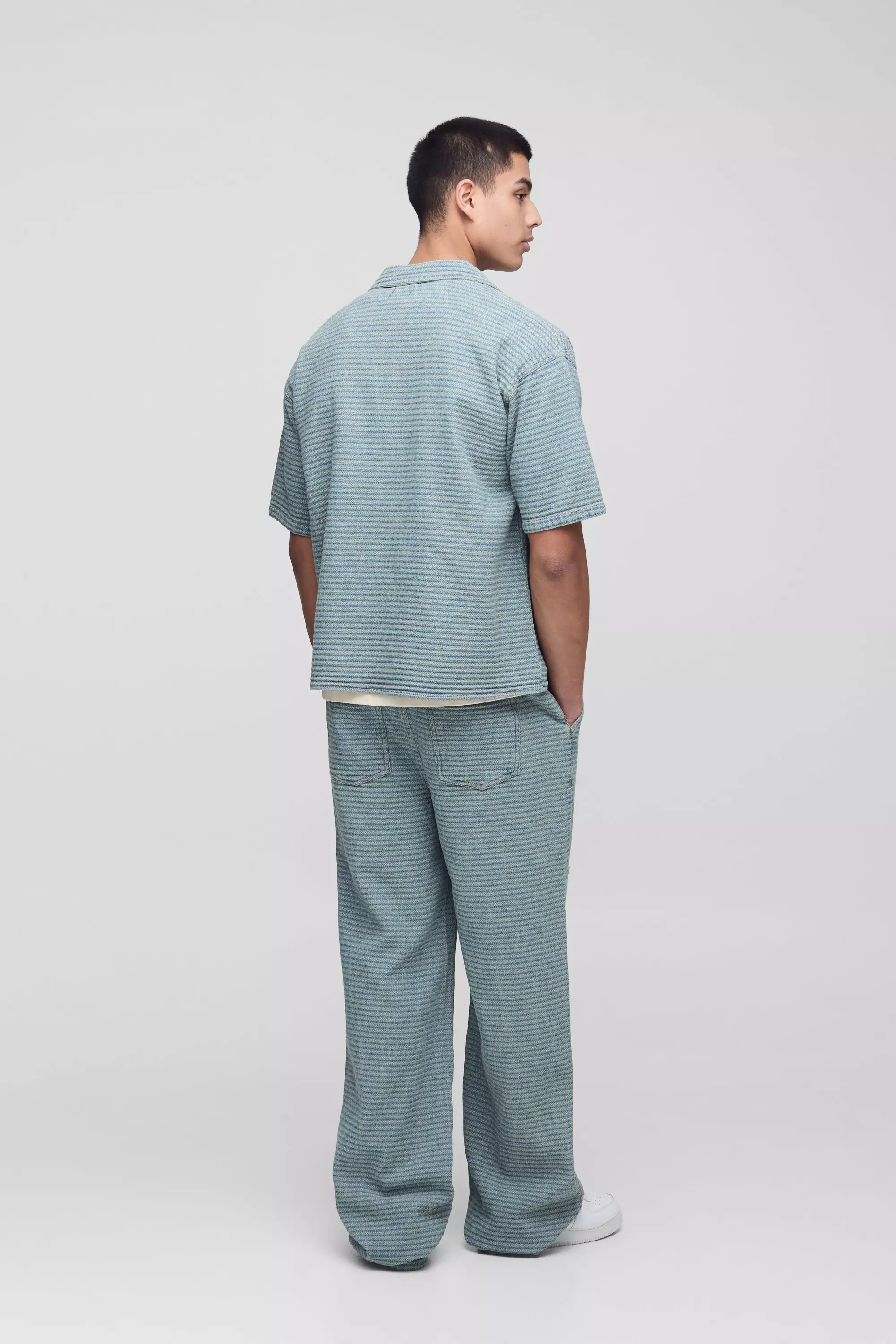 Tall kastiges Oversize Jacquard Denim-Hemd, Light wash alternatives Bild