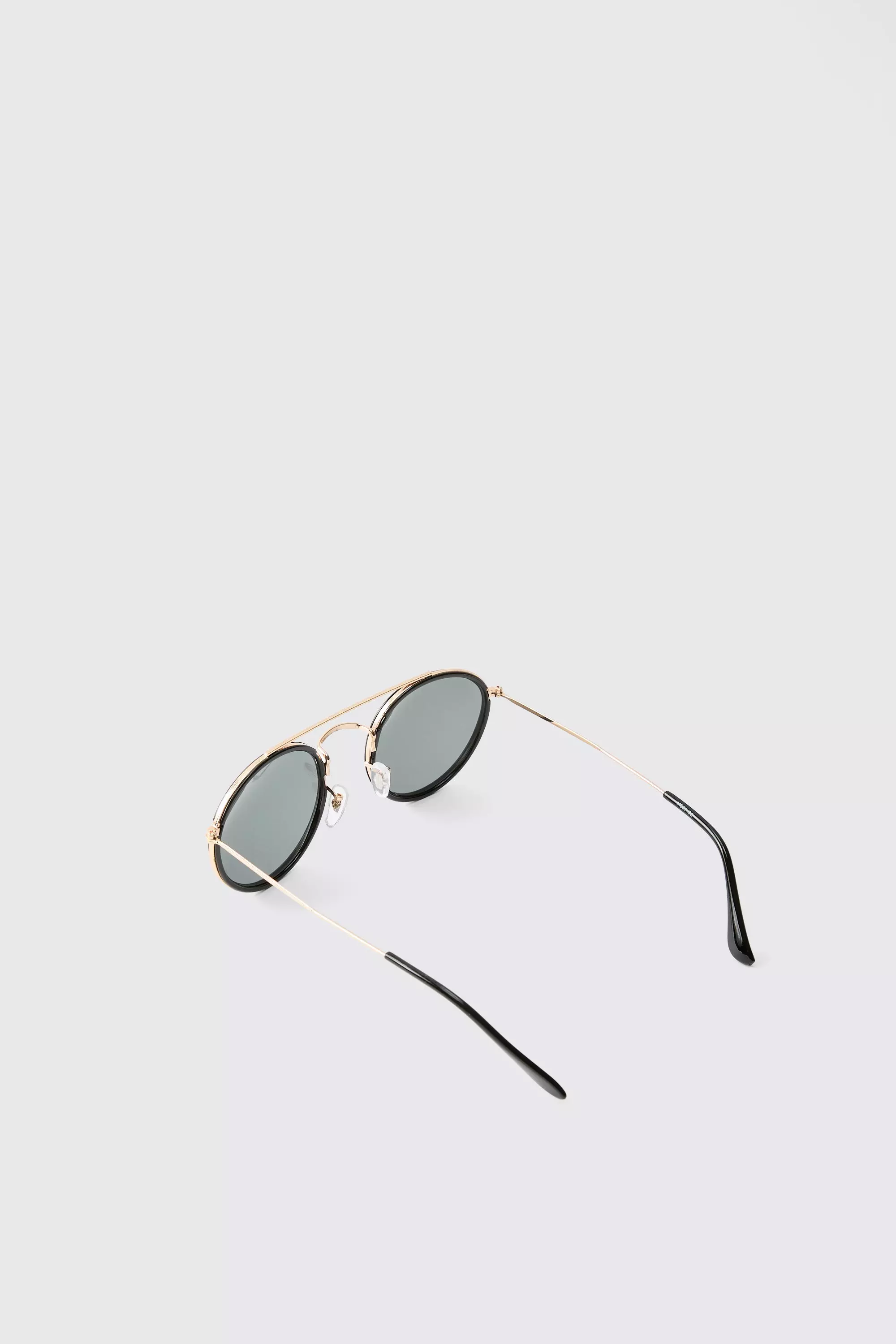Metal Round Black Sunglasses alternative image