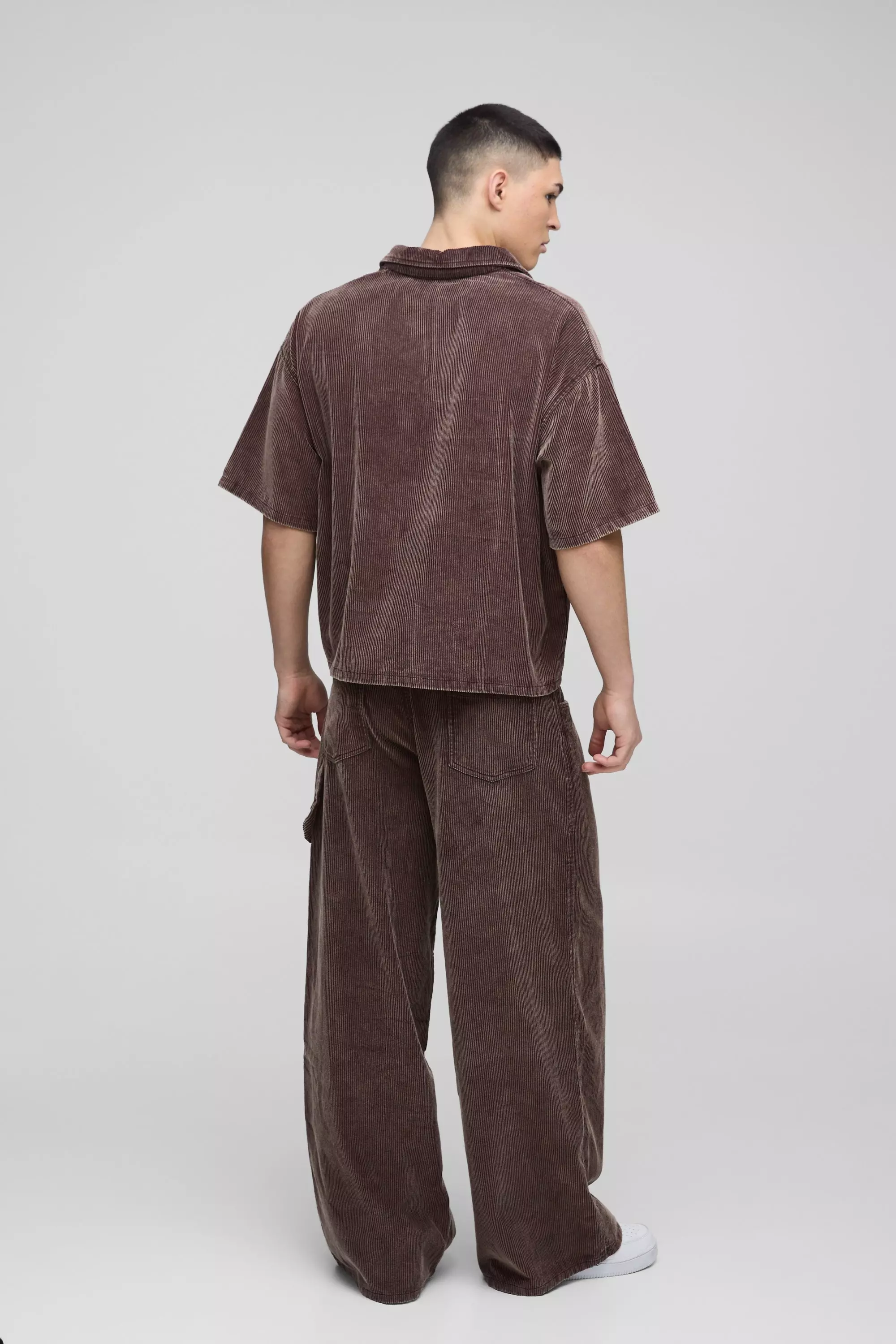 Chocolate Oversized Boxy Acid Wash Corduroy Polo Shirt alternative image