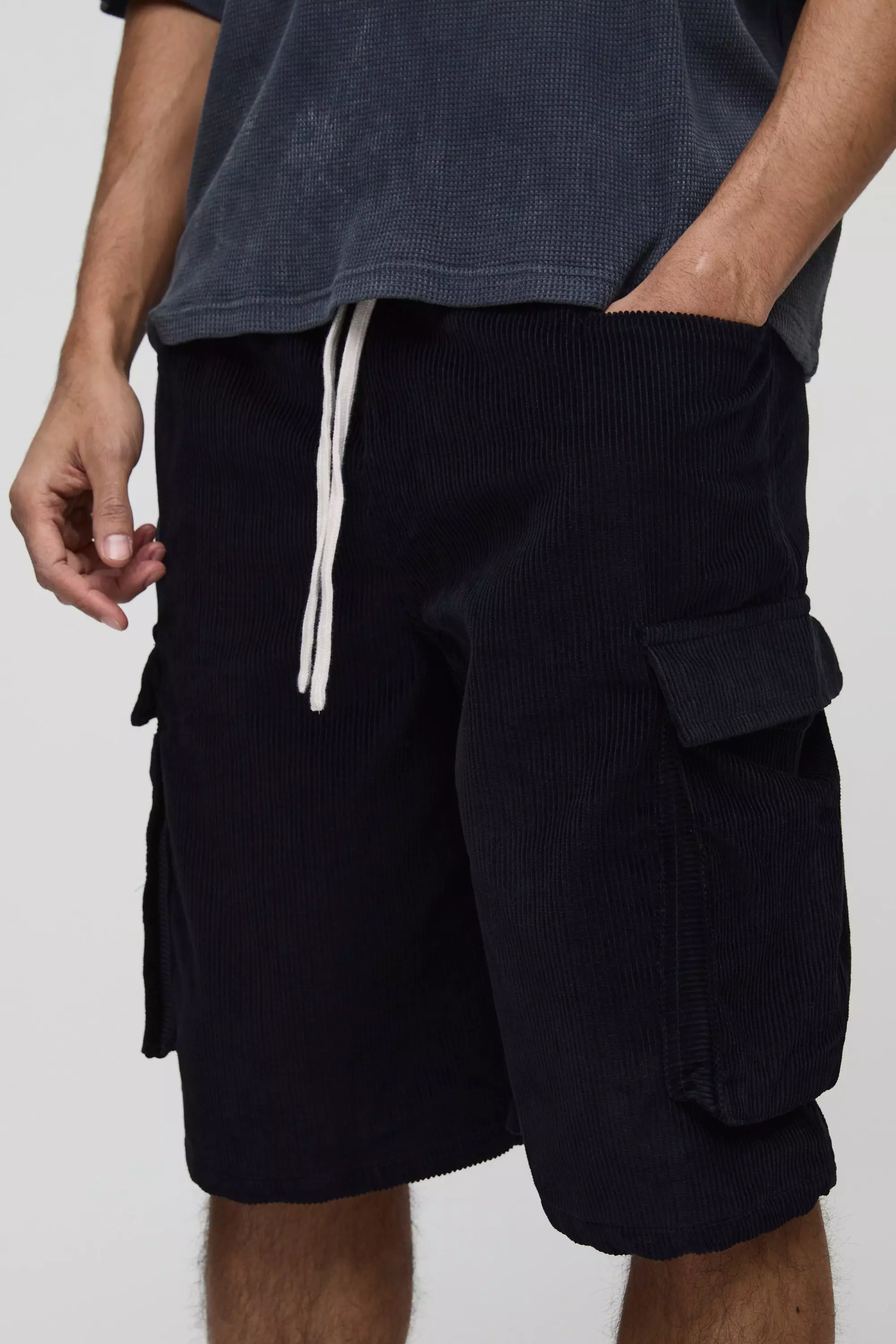 Lockere Cord Cargo-Shorts mit elastischem Bund, Black alternatives Bild
