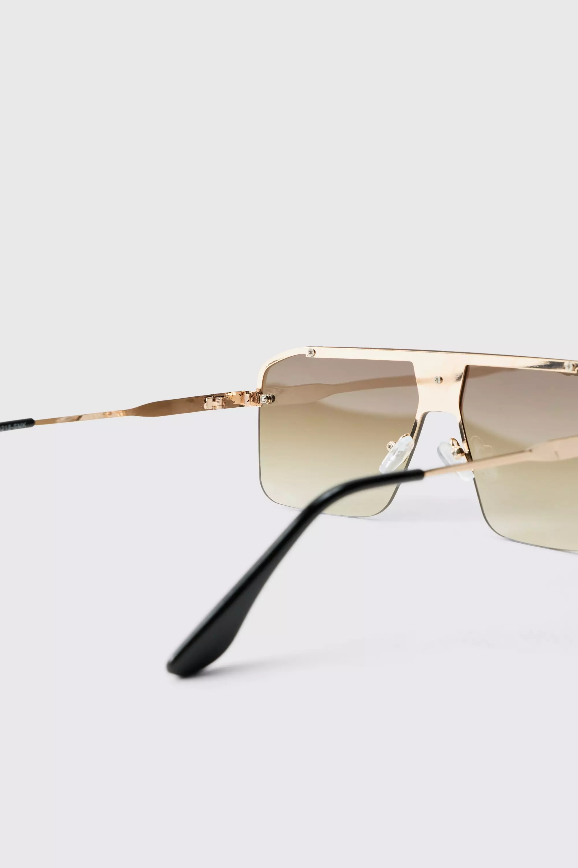Visor-Sonnenbrille mit Metall-Detail, Gold alternatives Bild