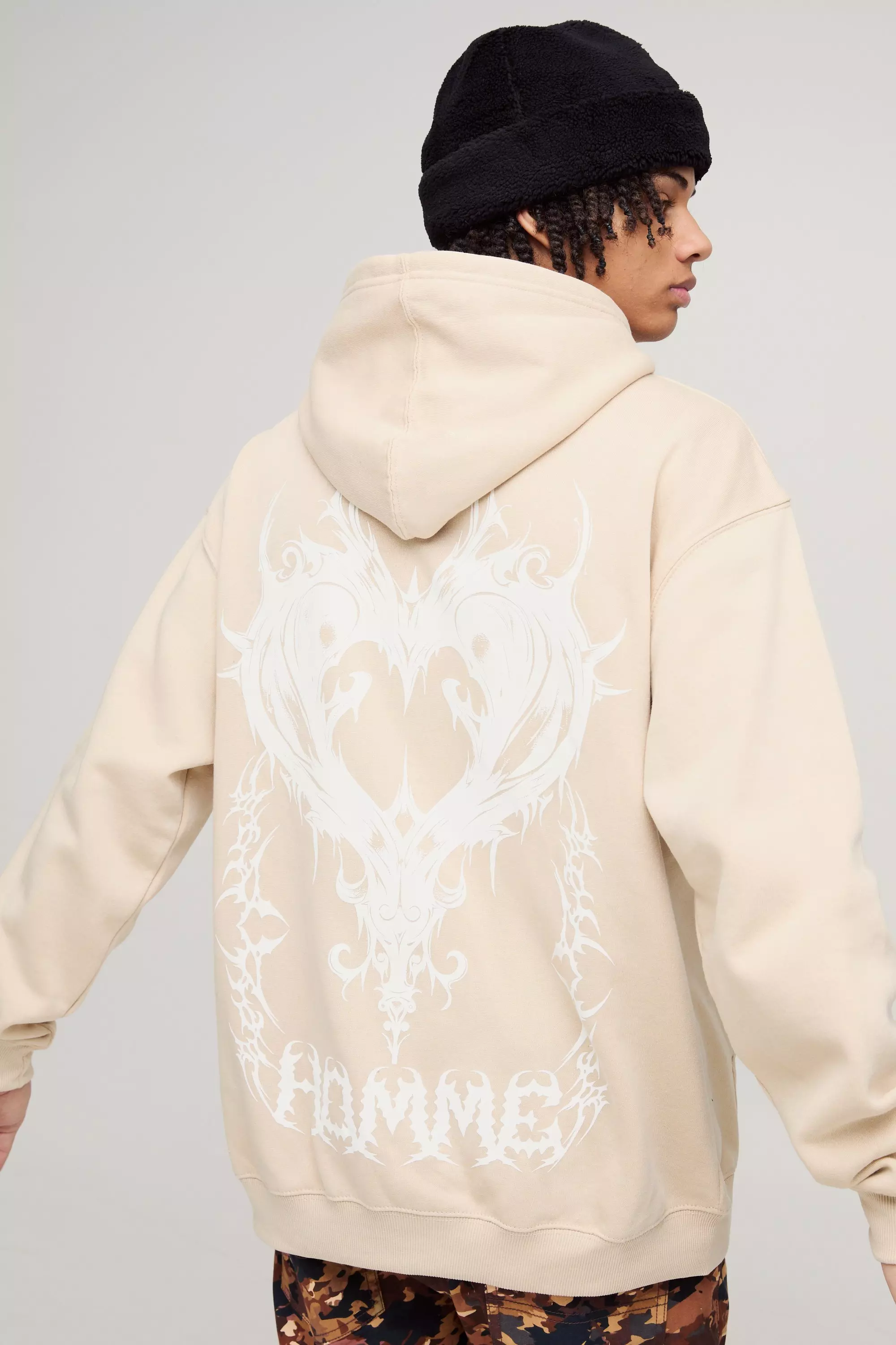 Oversized Gothic Homme Heart Graphic Hoodie Sand