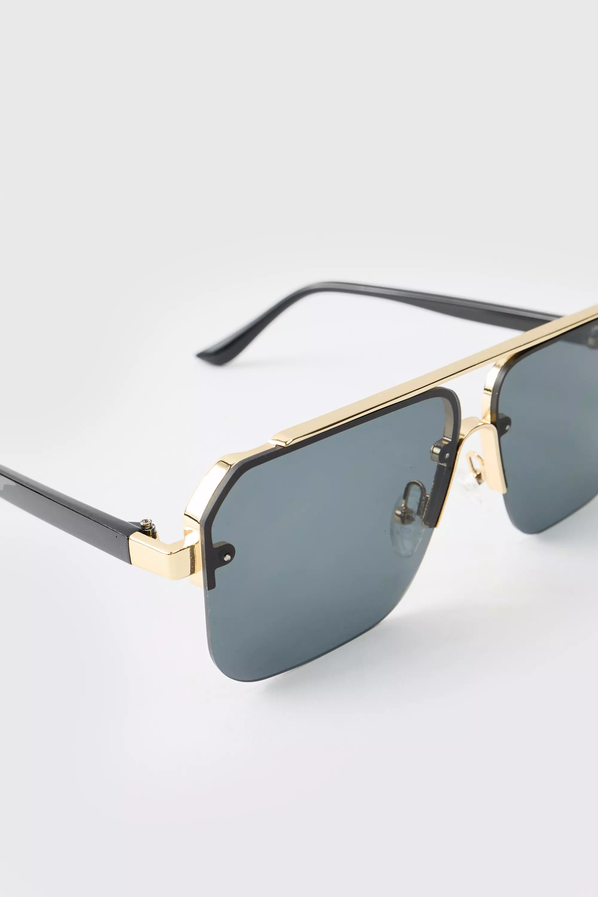 Black Aviators Sunglasses With Gold Detail alternative image