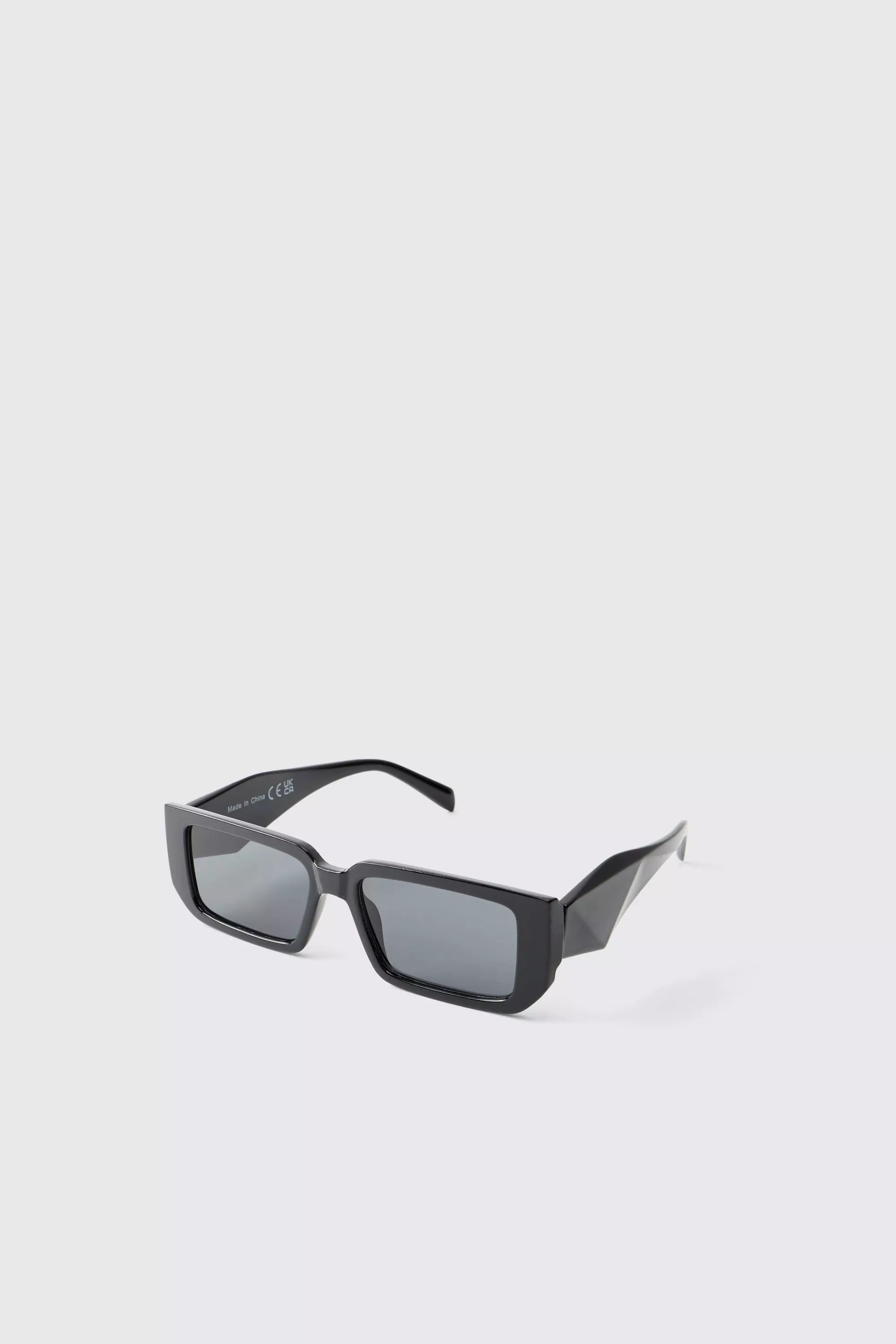 Eckige schwarze Plastik-Sonnenbrille, Black alternatives Bild
