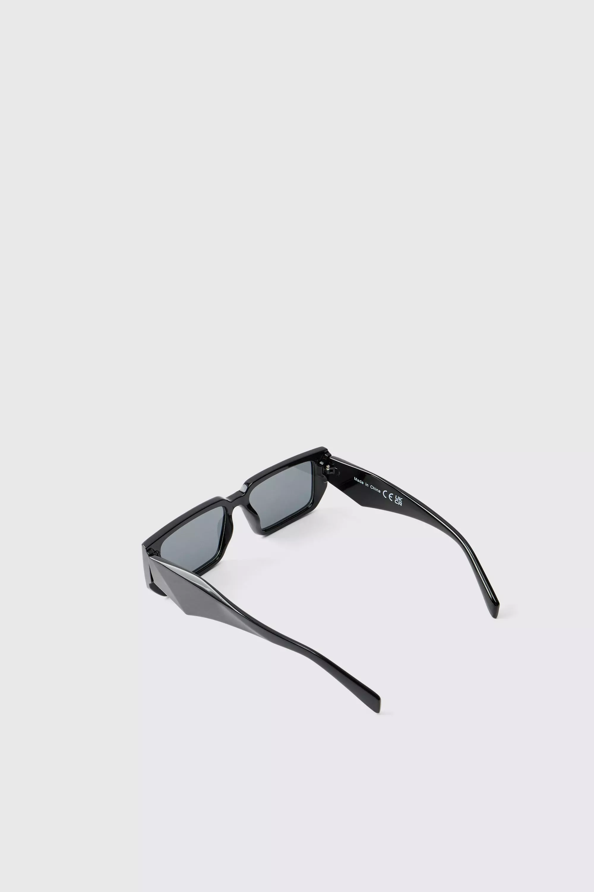 Eckige schwarze Plastik-Sonnenbrille, Black alternatives Bild