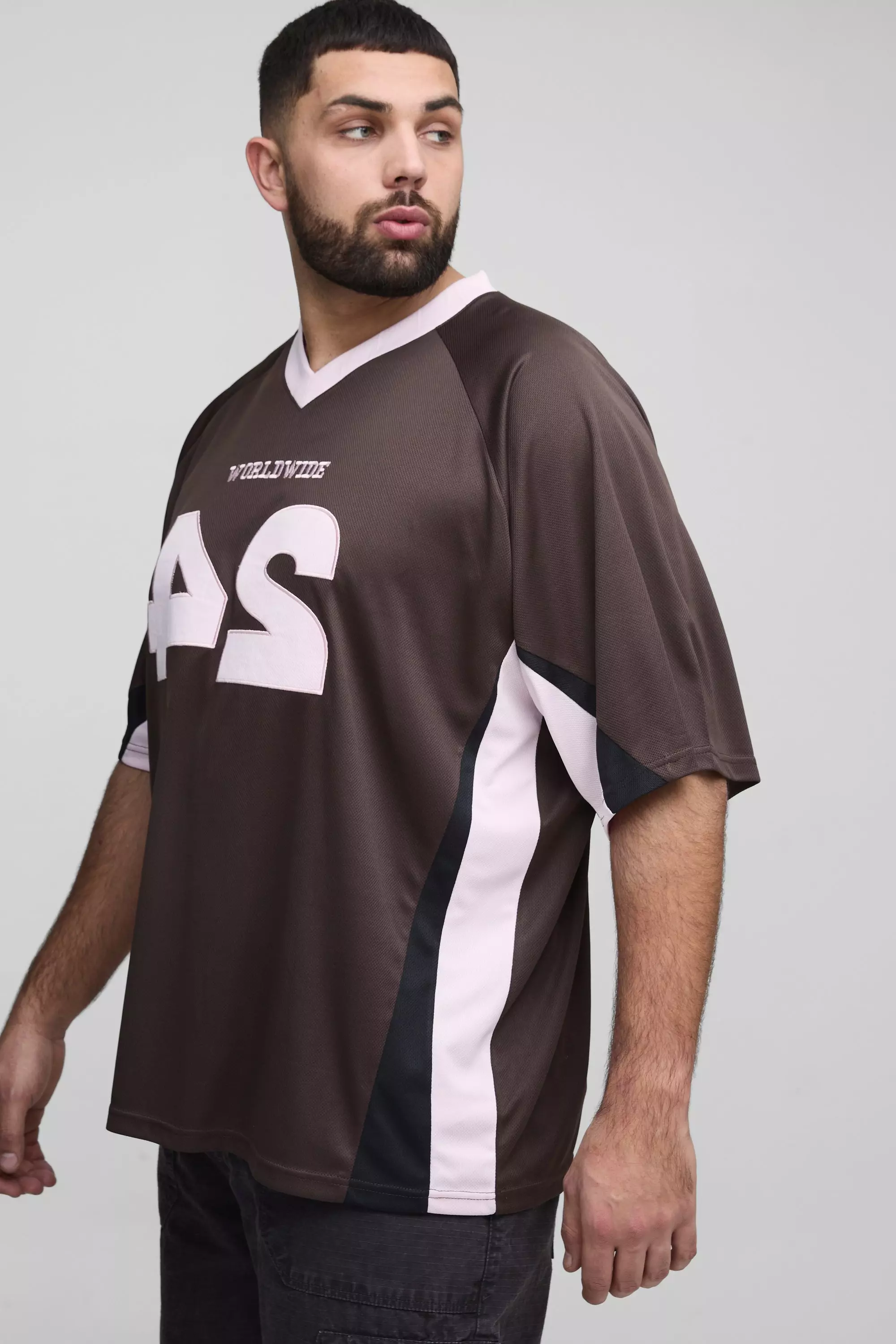 Plus Worldwide Mesh Football T-shirt Brown