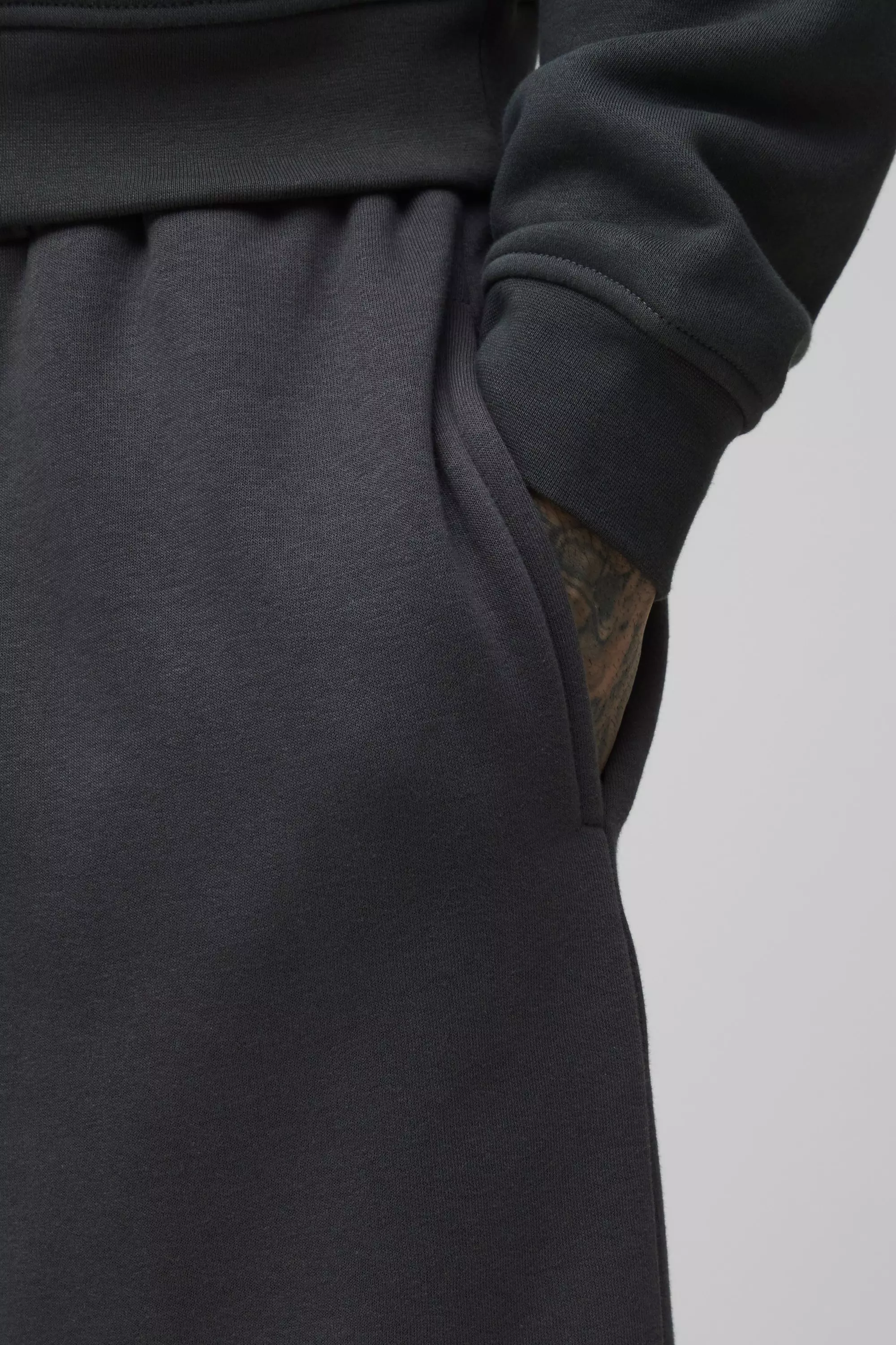 Dark grey Tall 330GSM Basic Oversized Fit Jogger alternative image