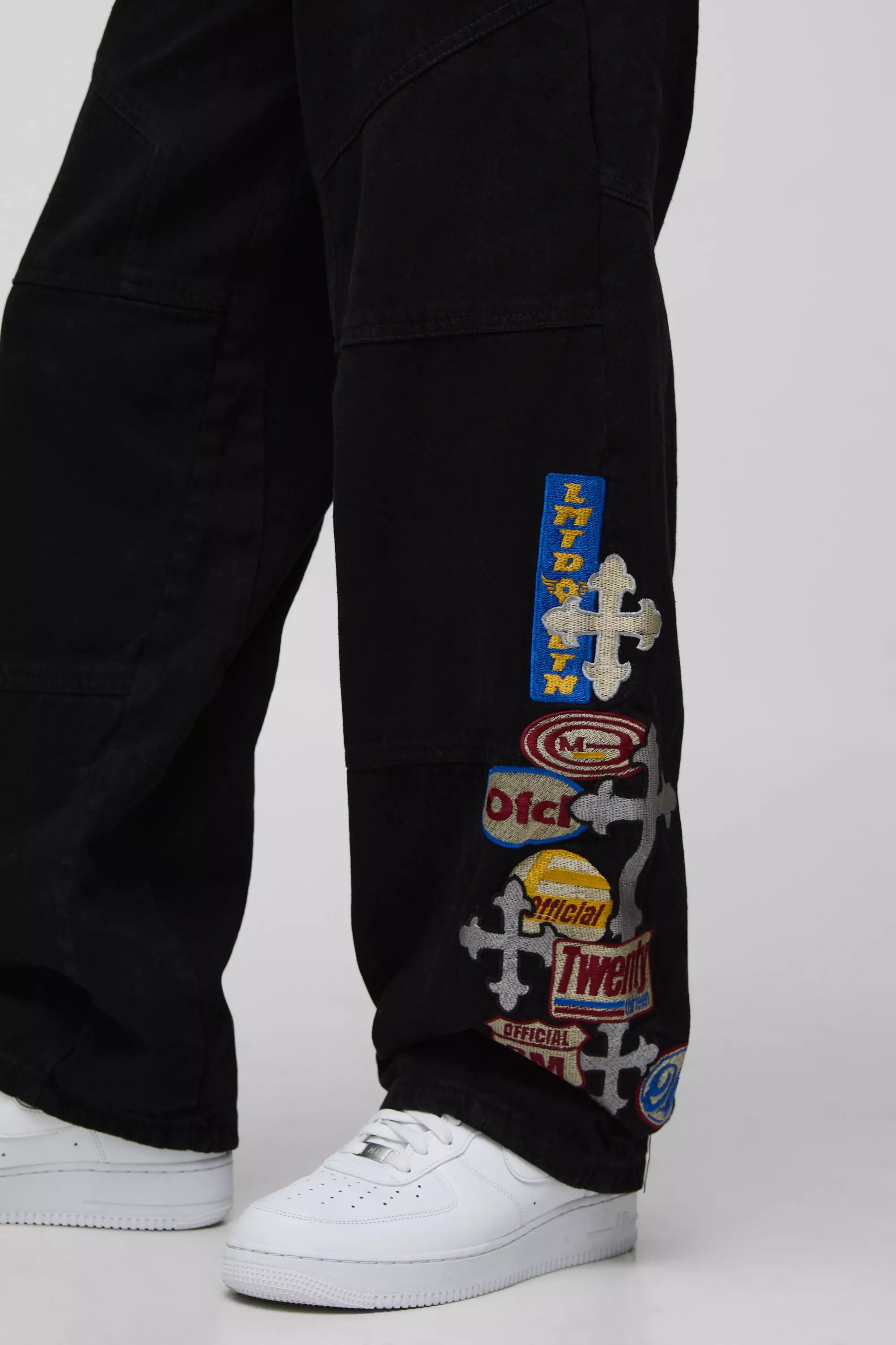 Black Relaxed Moto Badge Cross Applique Panelled Jeans alternative image