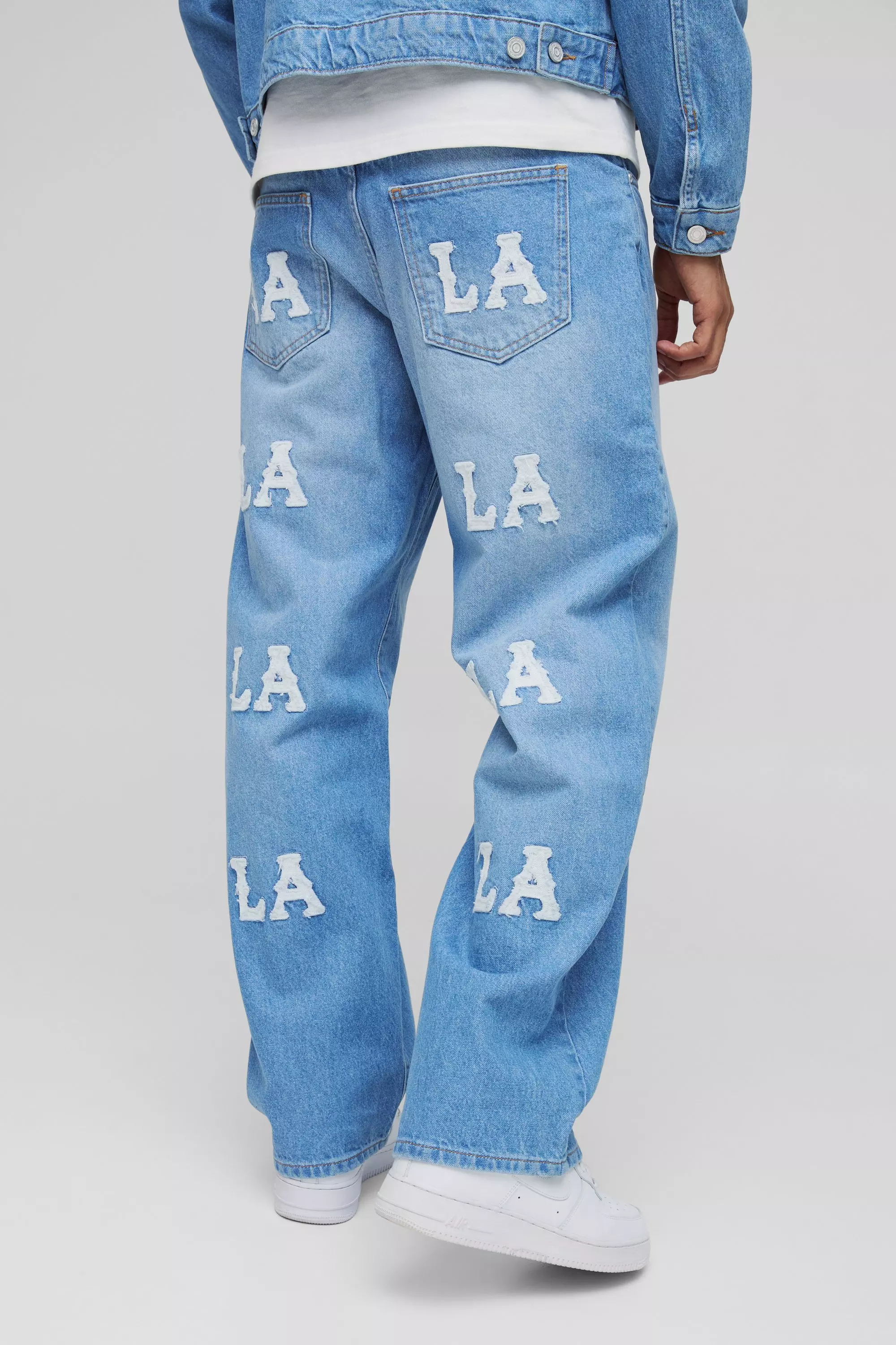 Relaxed Fit LA Applique Jeans Light blue