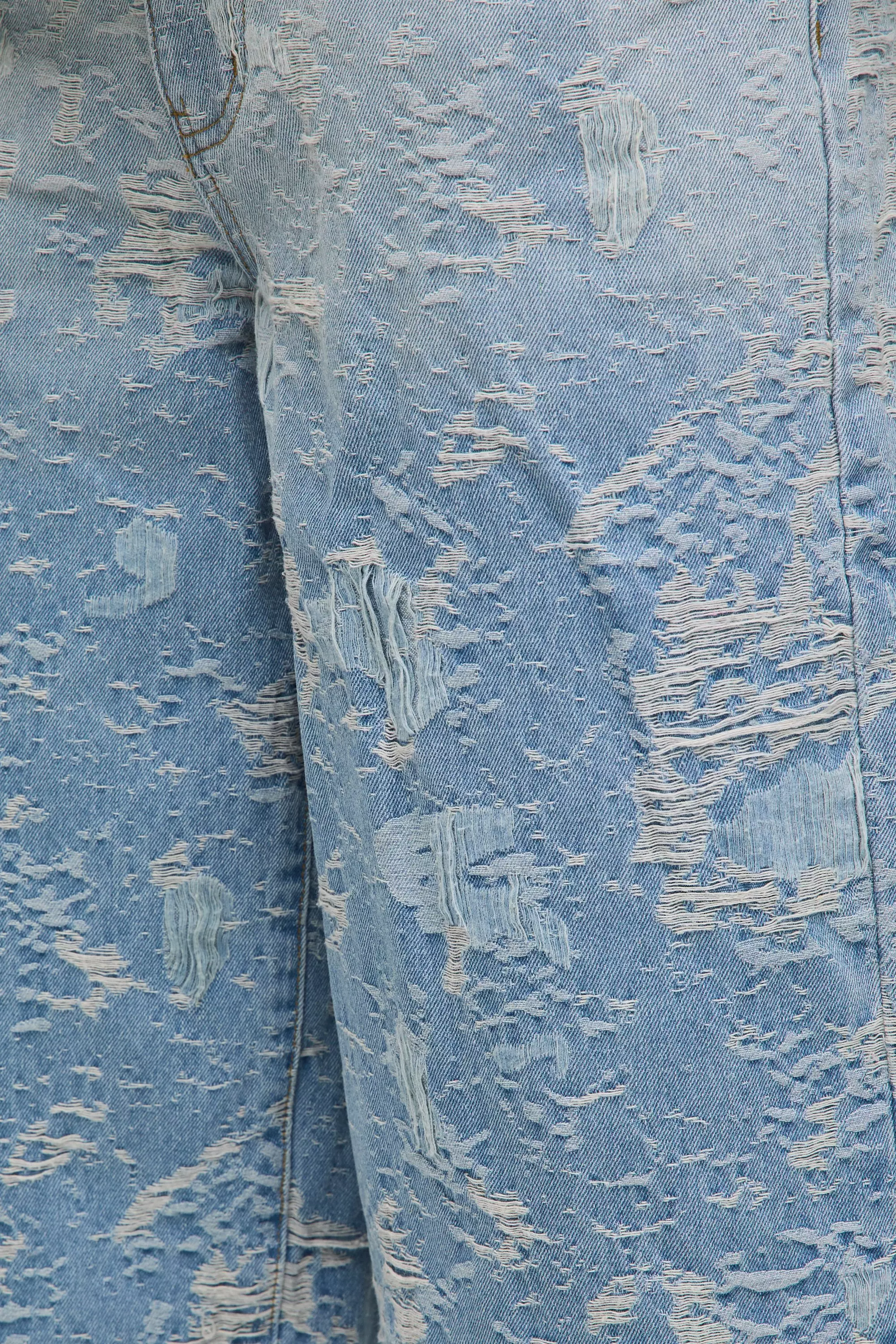 Light blue Regular Distressed Denim Jorts alternative image