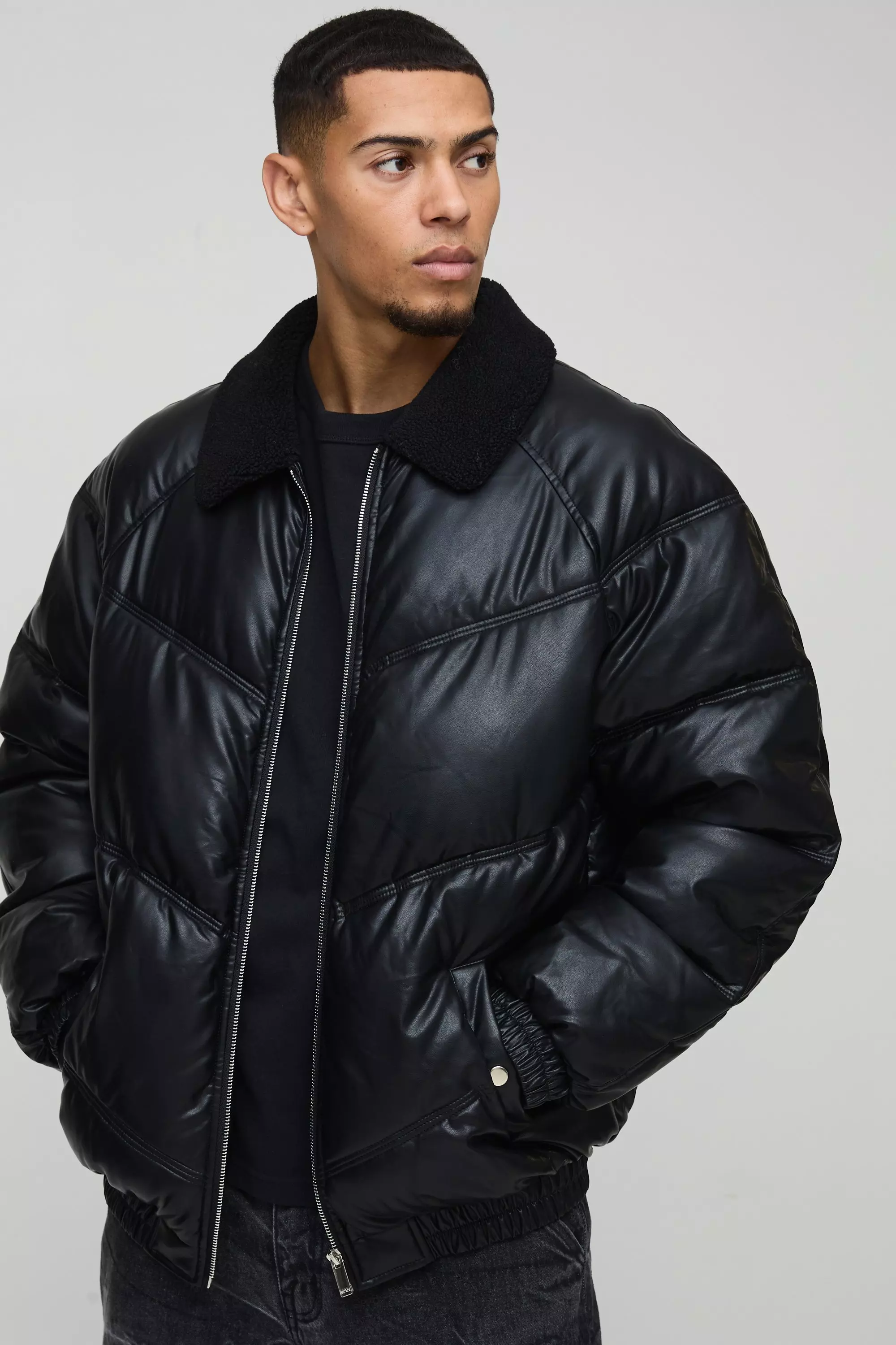 Oversize PU-Steppjacke mit Borg-Kragen, Black alternatives Bild
