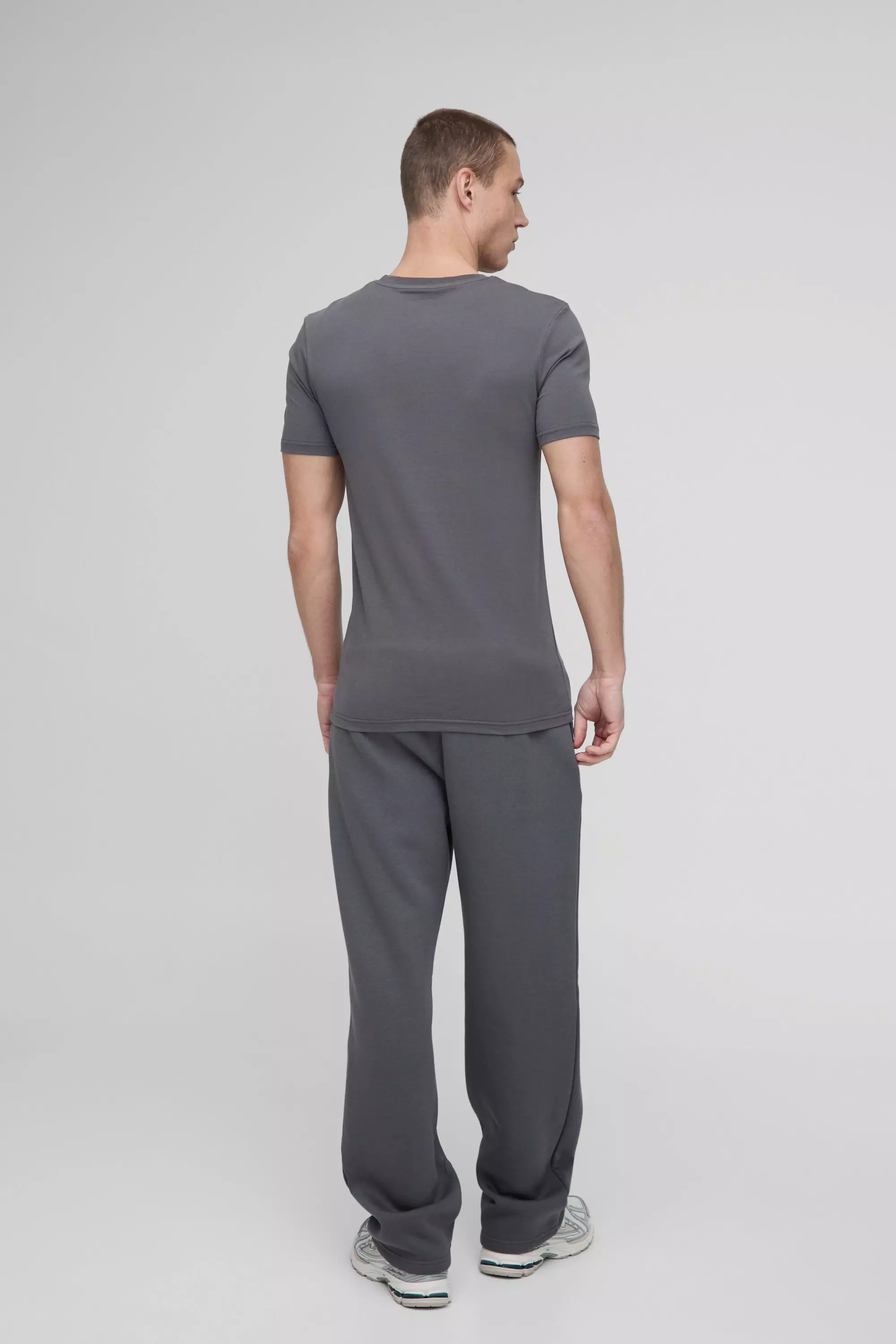 Charcoal Muscle Fit BM Signature T-shirt alternative image