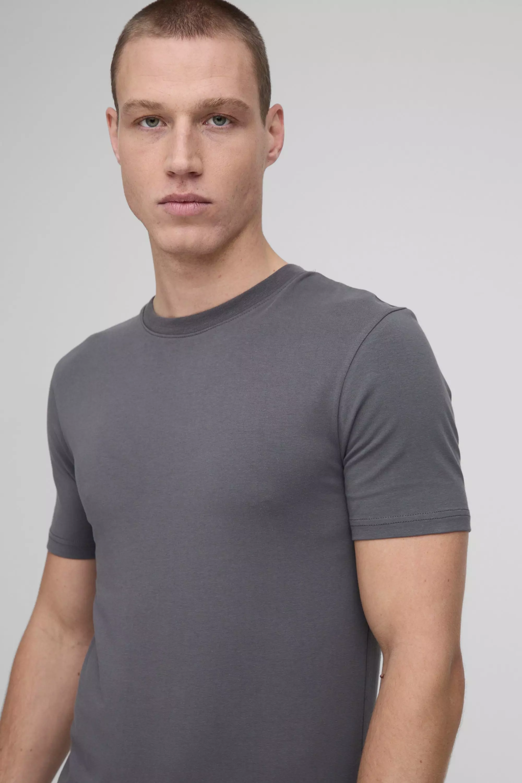 Charcoal Muscle Fit BM Signature T-shirt alternative image