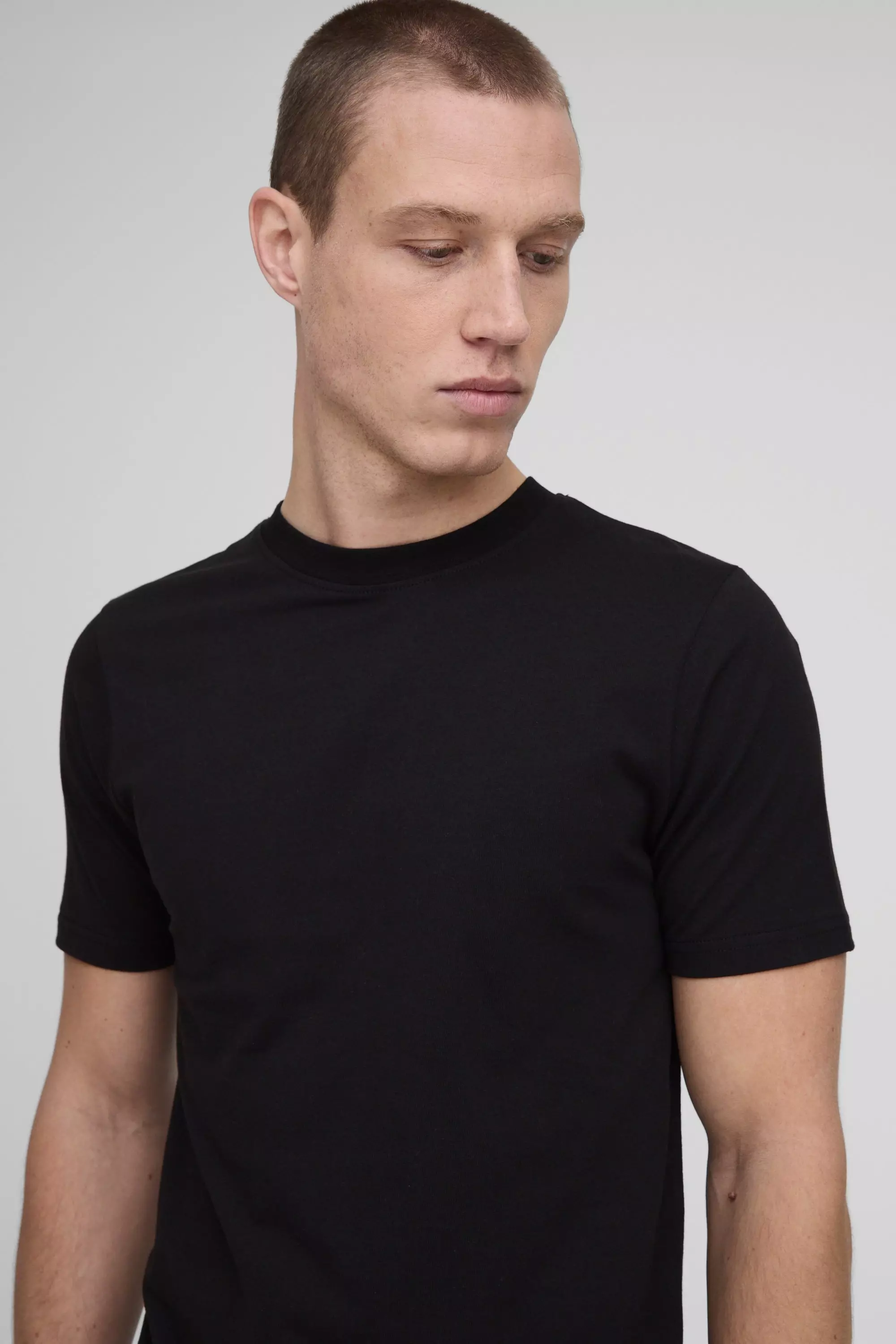 Black Basic Slim Fit Crew Neck T-Shirt alternative image