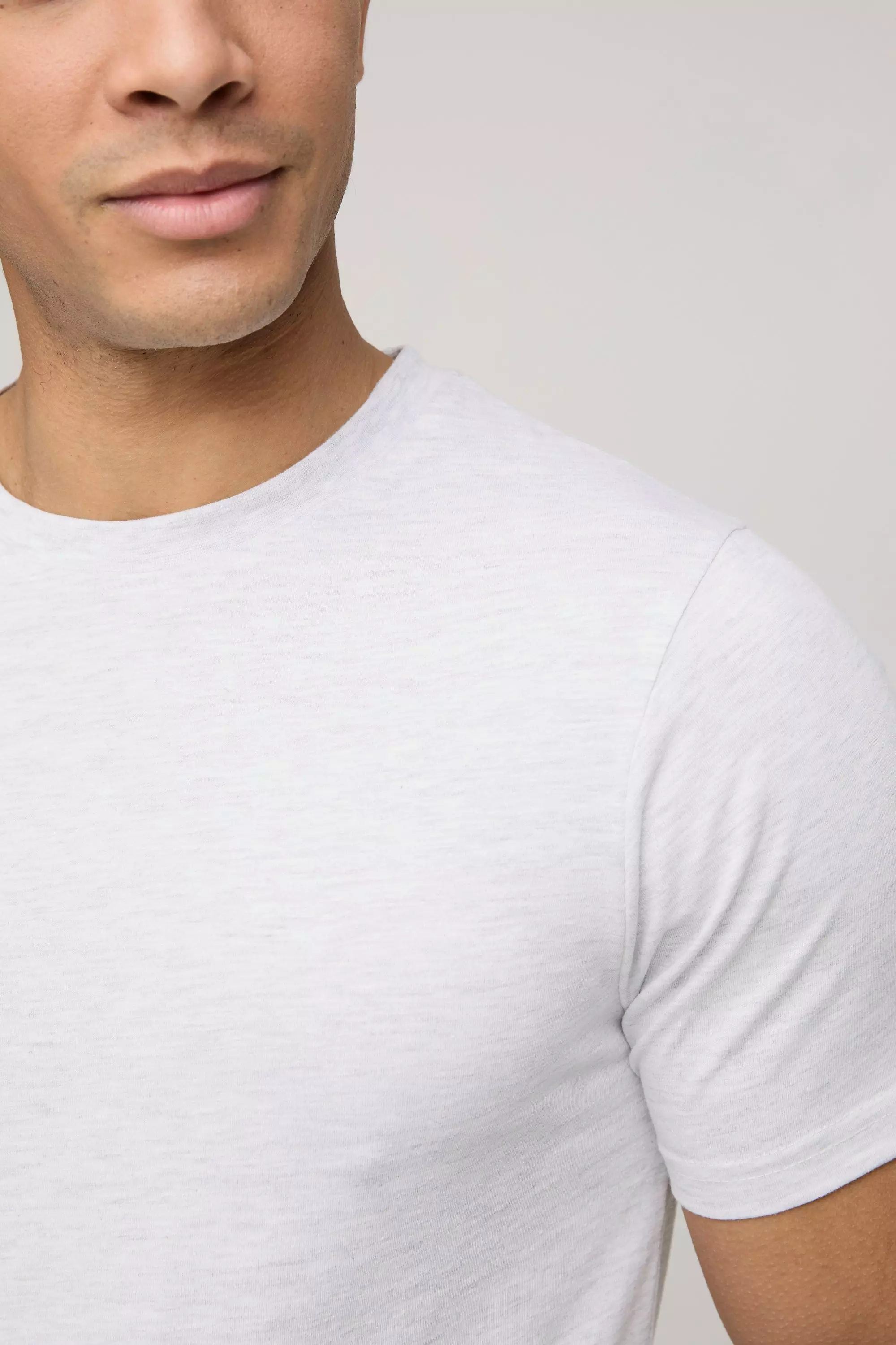 Basic Slim Fit Crew Neck T-Shirt | boohooMAN USA