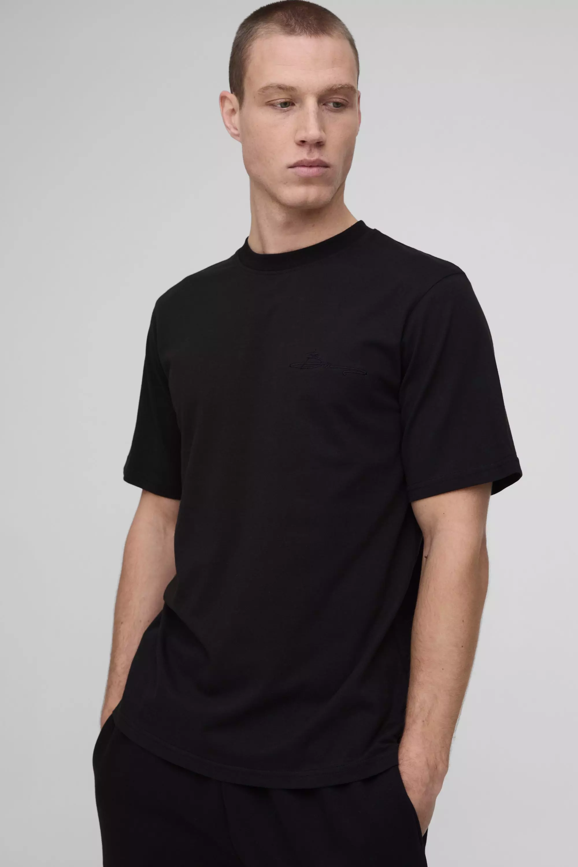 Black Bm Signature Embroidered Crew Neck T-shirt