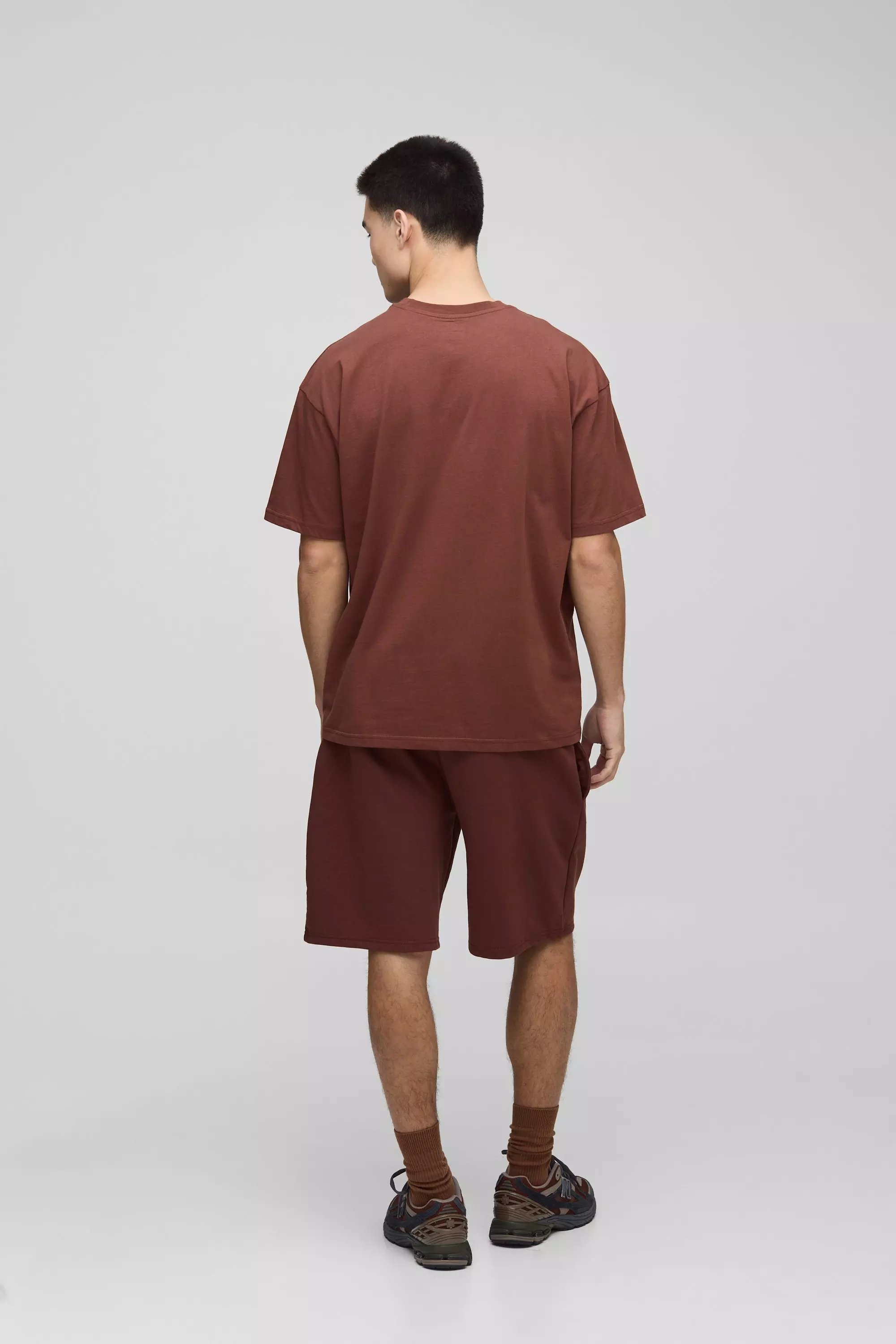 Chocolate Oversized Basic T-Shirt Met Crewneck alternatieve afbeelding
