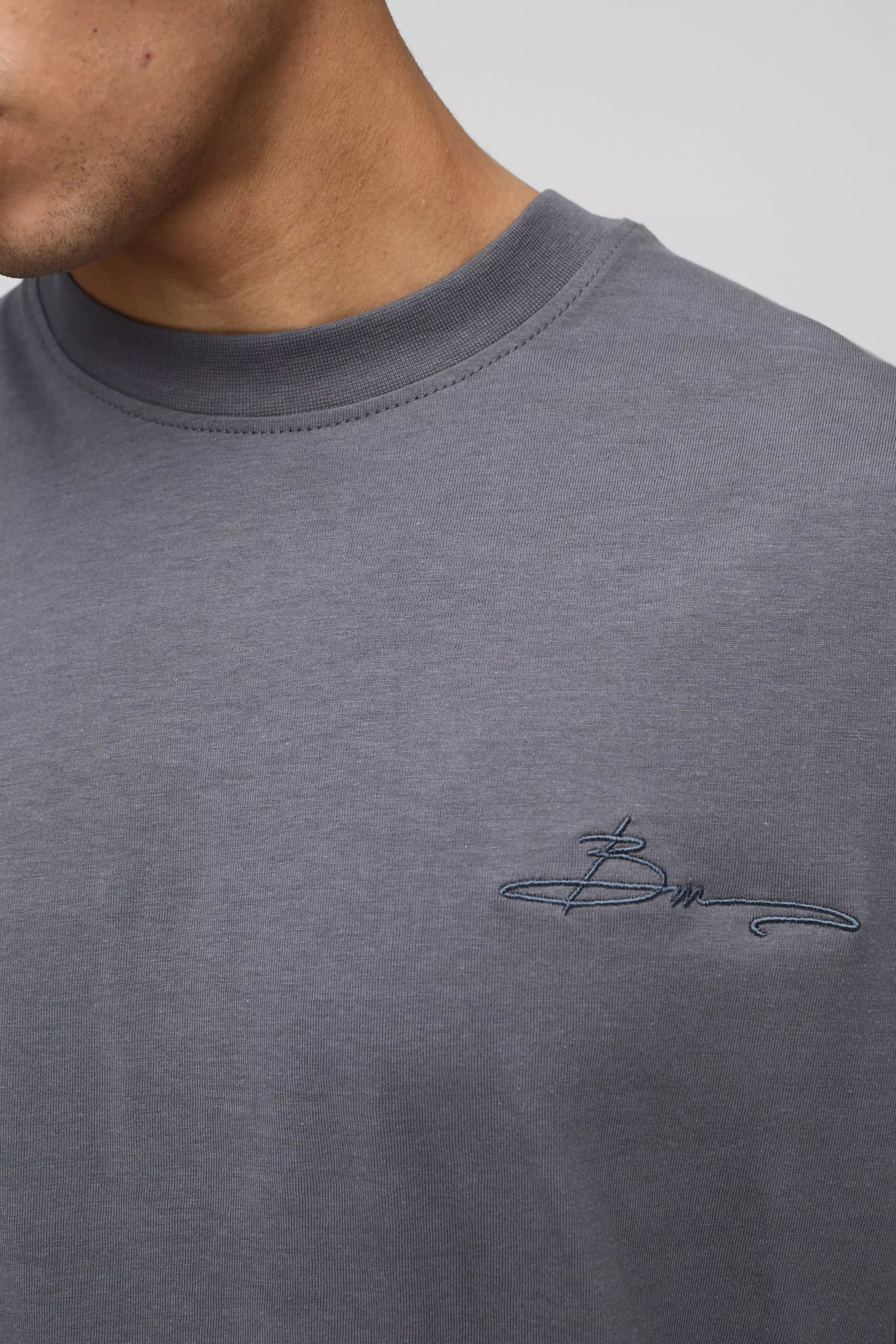 Oversized BM Signature Crew Neck T-shirt | boohooMAN USA
