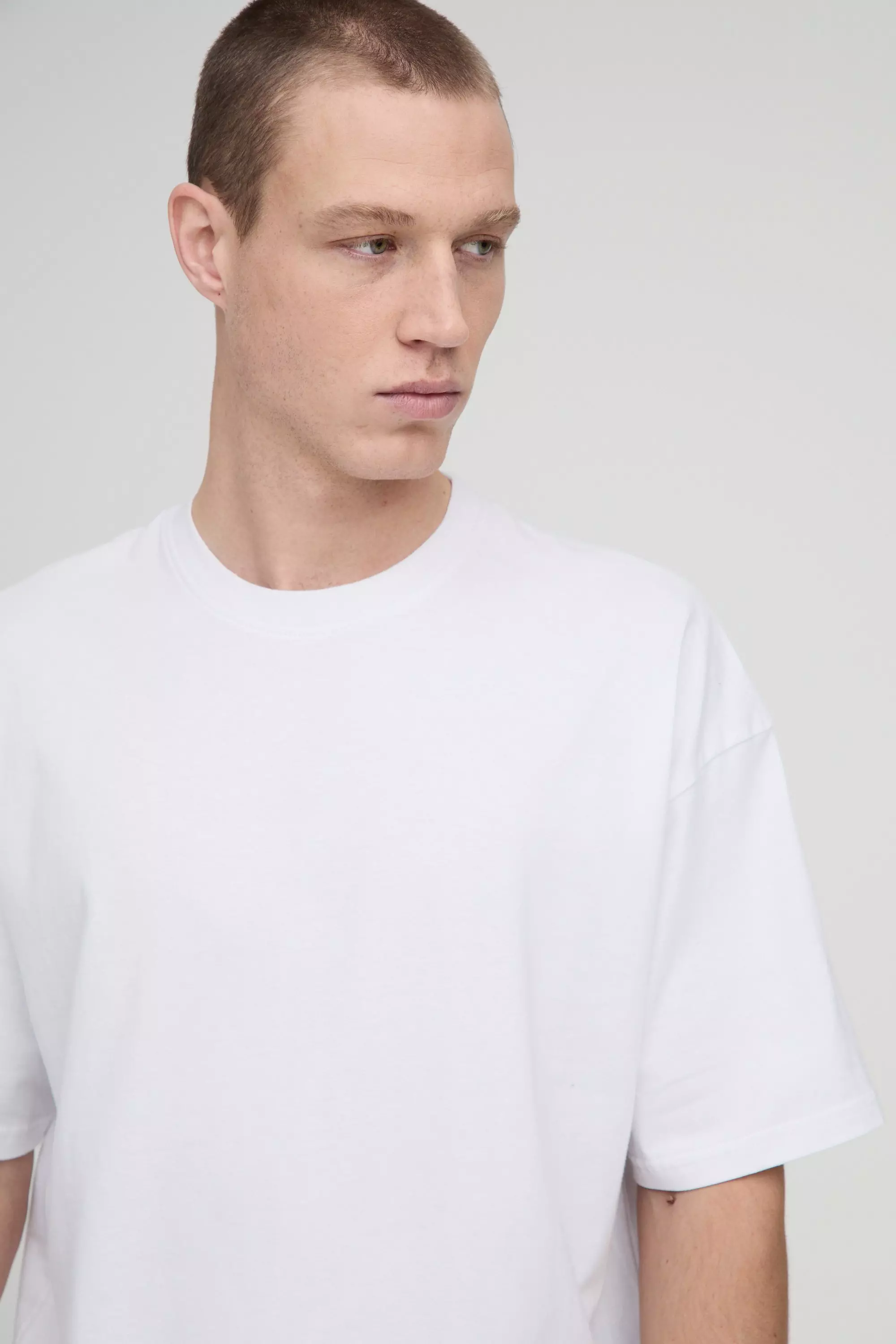 Basic Oversized Boxy Crew Neck T-shirt | boohooMAN USA