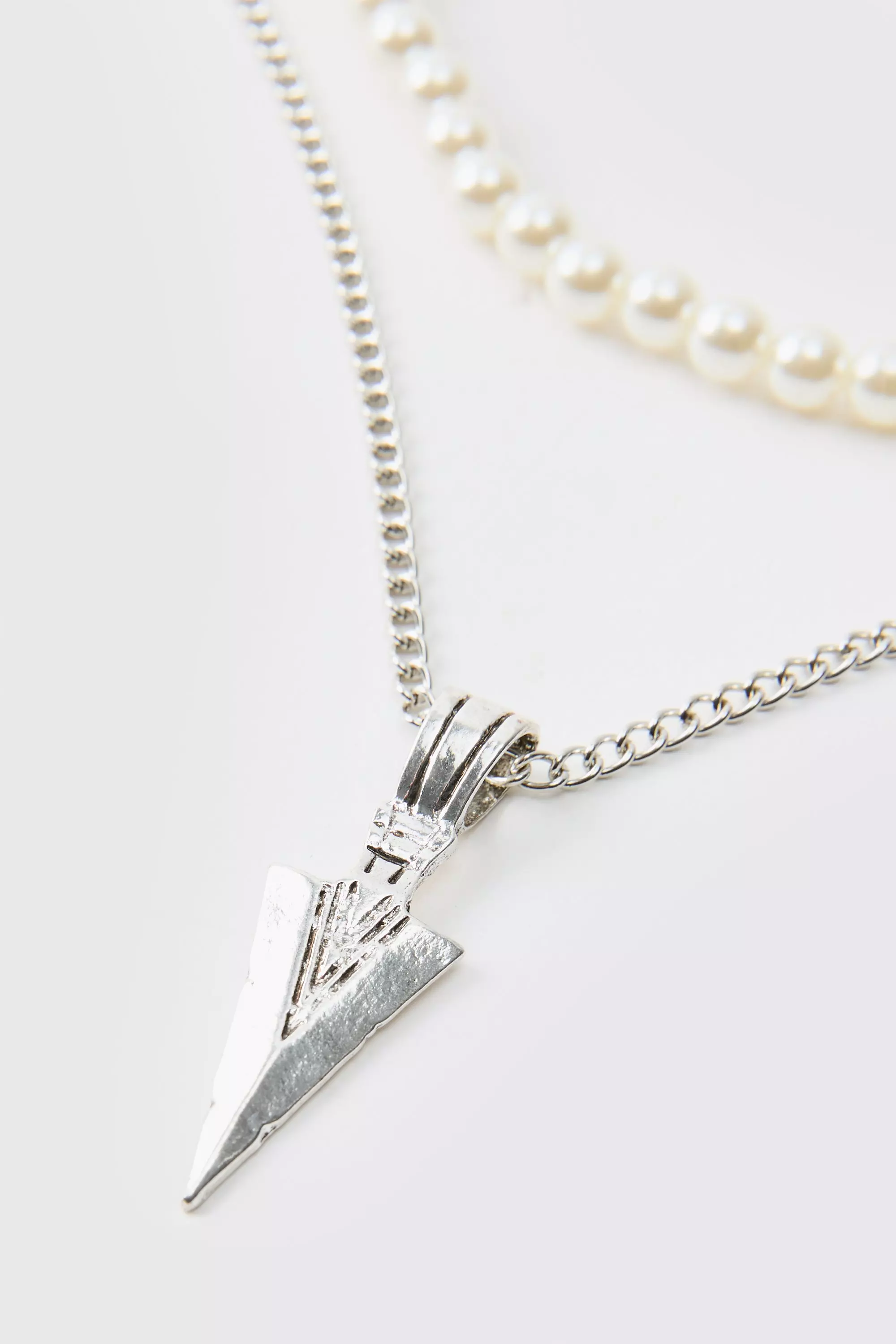 Silver Layered Pearl Necklace With Spike Charm alternative image