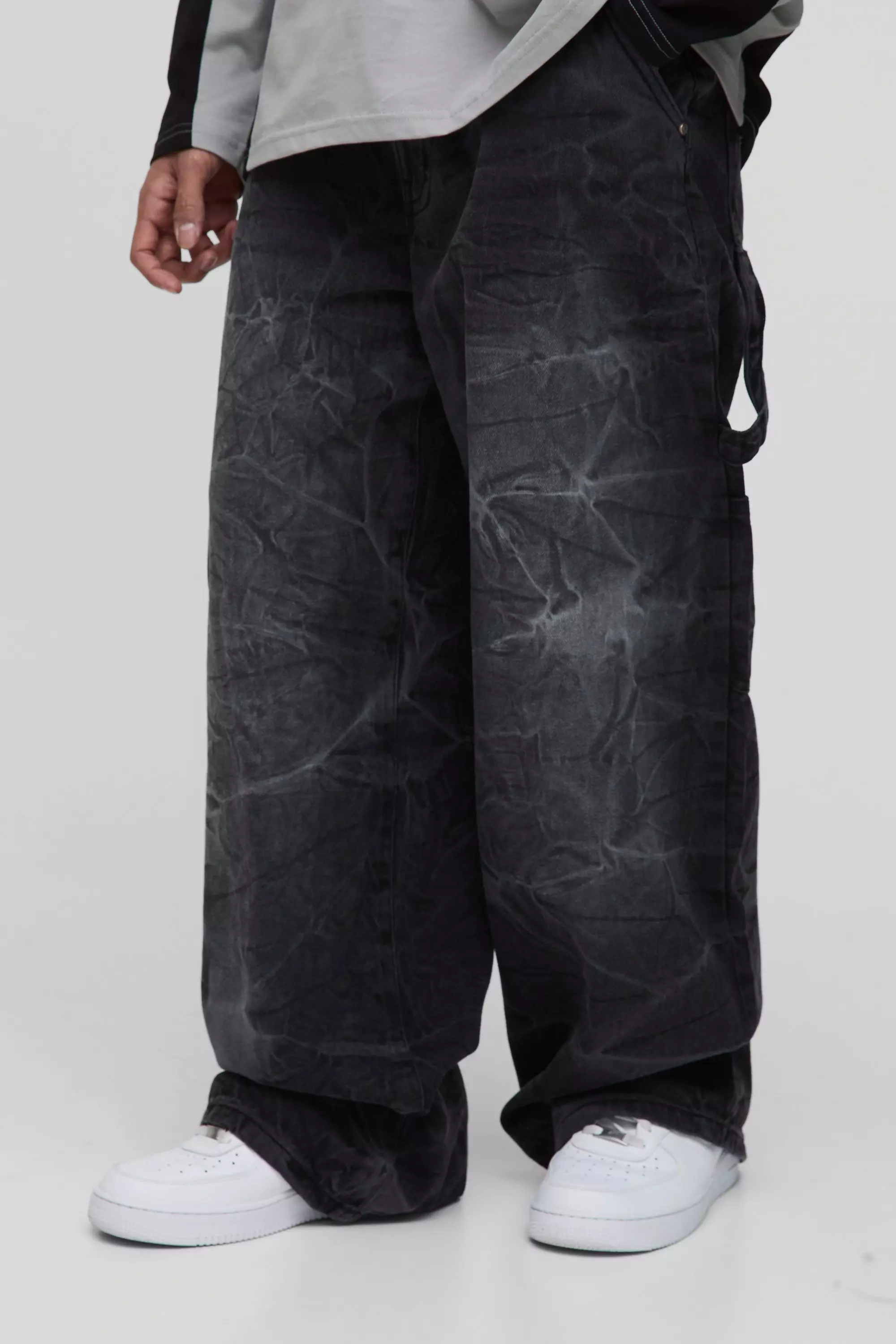 Baggy Rigid Carpenter Crinkle Denim Jeans In Washed Black Washed black