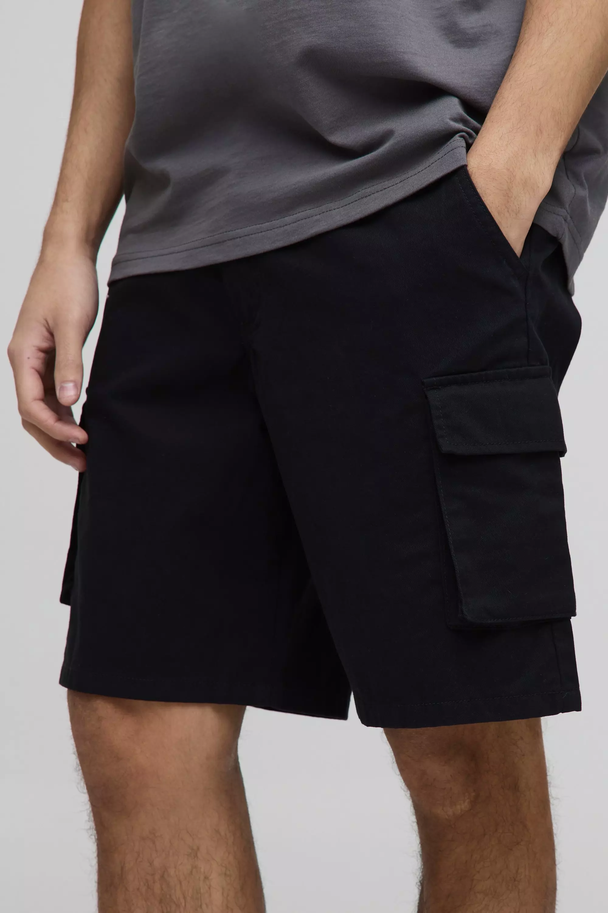 Black Fixed Waist Baggy Cargo Twill Shorts alternative image