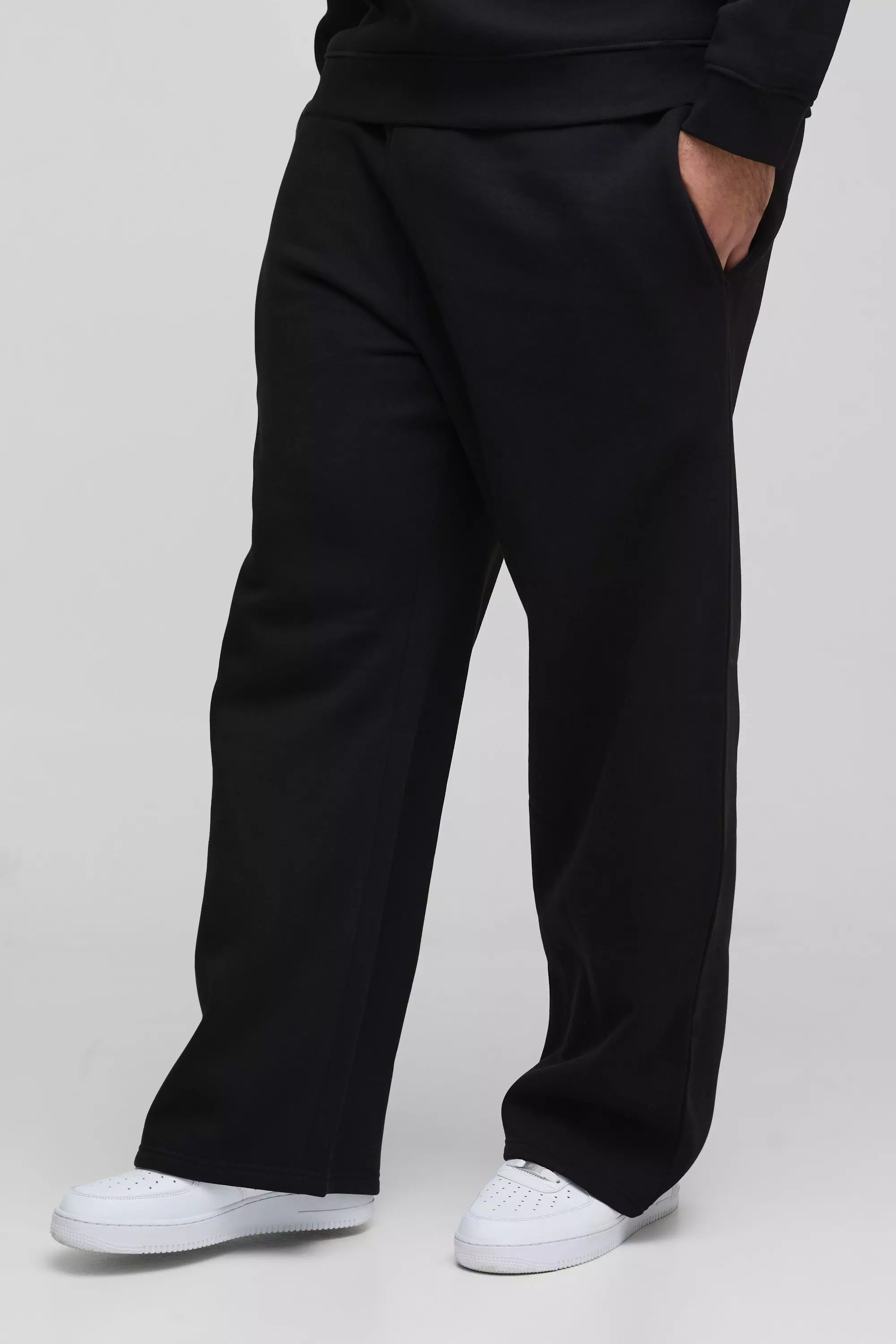 Plus 330GSM Straight Leg Basic Sweatpants | boohooMAN USA