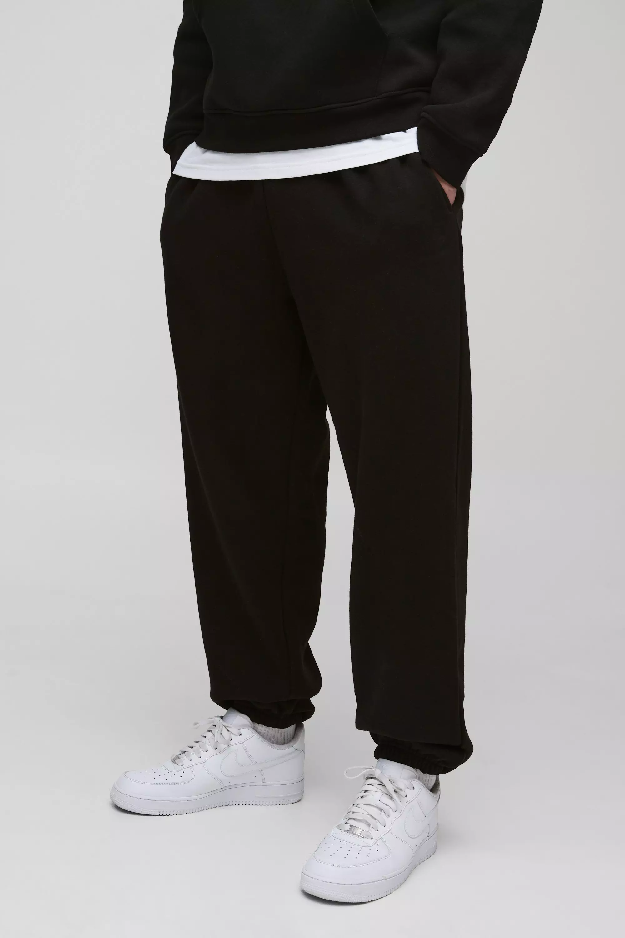 Tall lockere Basic Jogginghose, Black alternatives Bild
