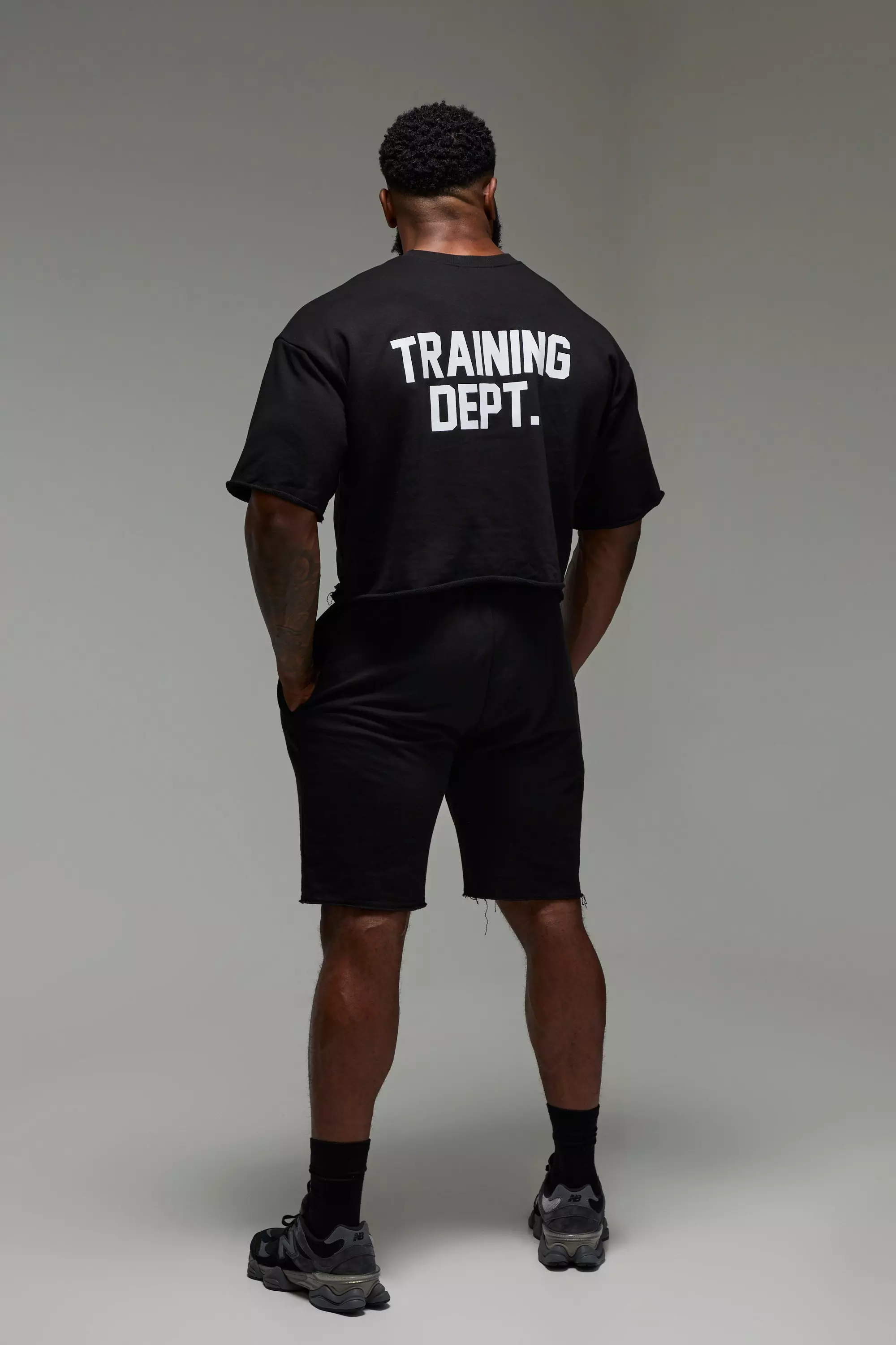 Man Active Training Dept 9inch Shorts, Black alternatives Bild