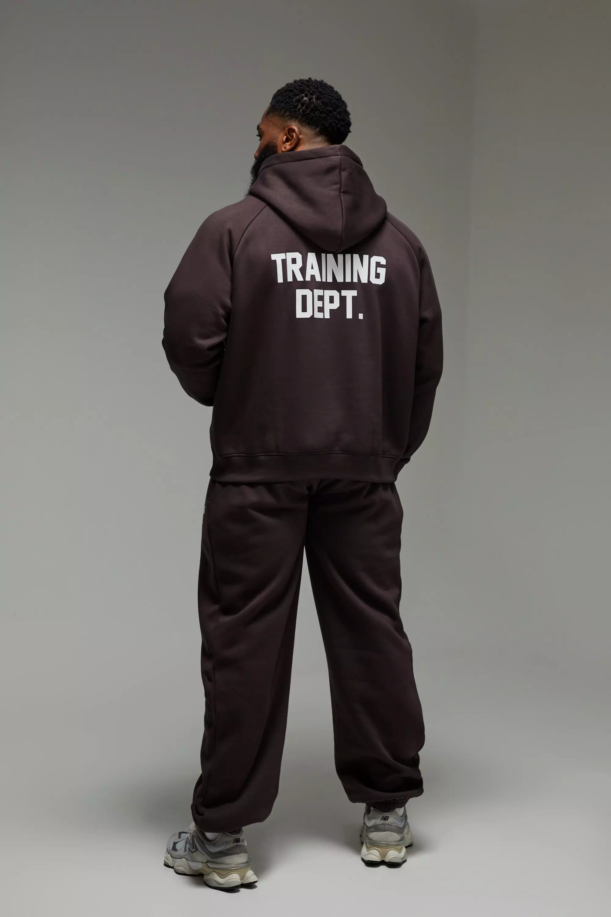 Dark brown Man Active Training Dept Oversized Brushed Sweatpants alternative image