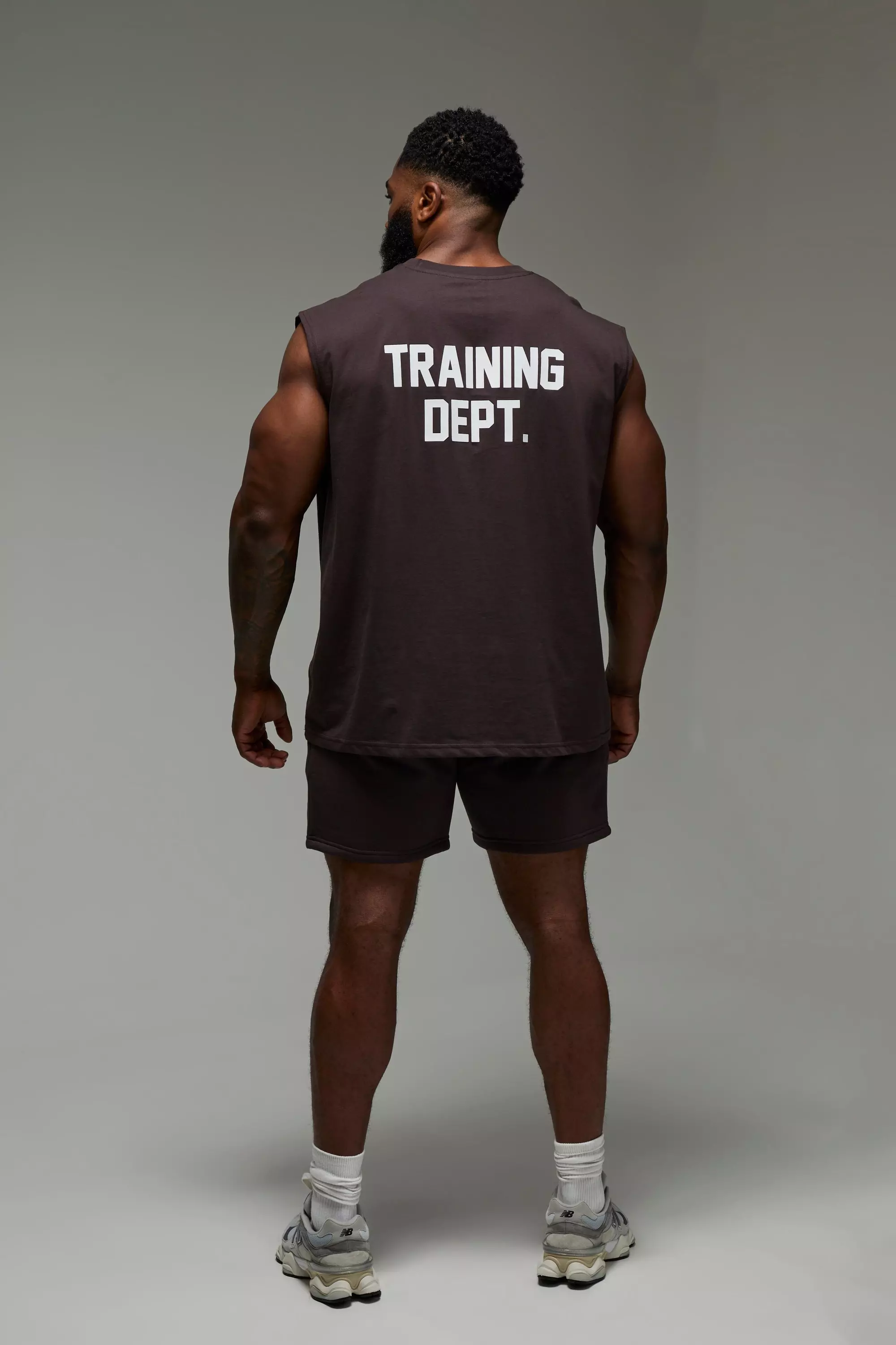 Dark brown Man Active Training Dept. Oversized Tank alternative image