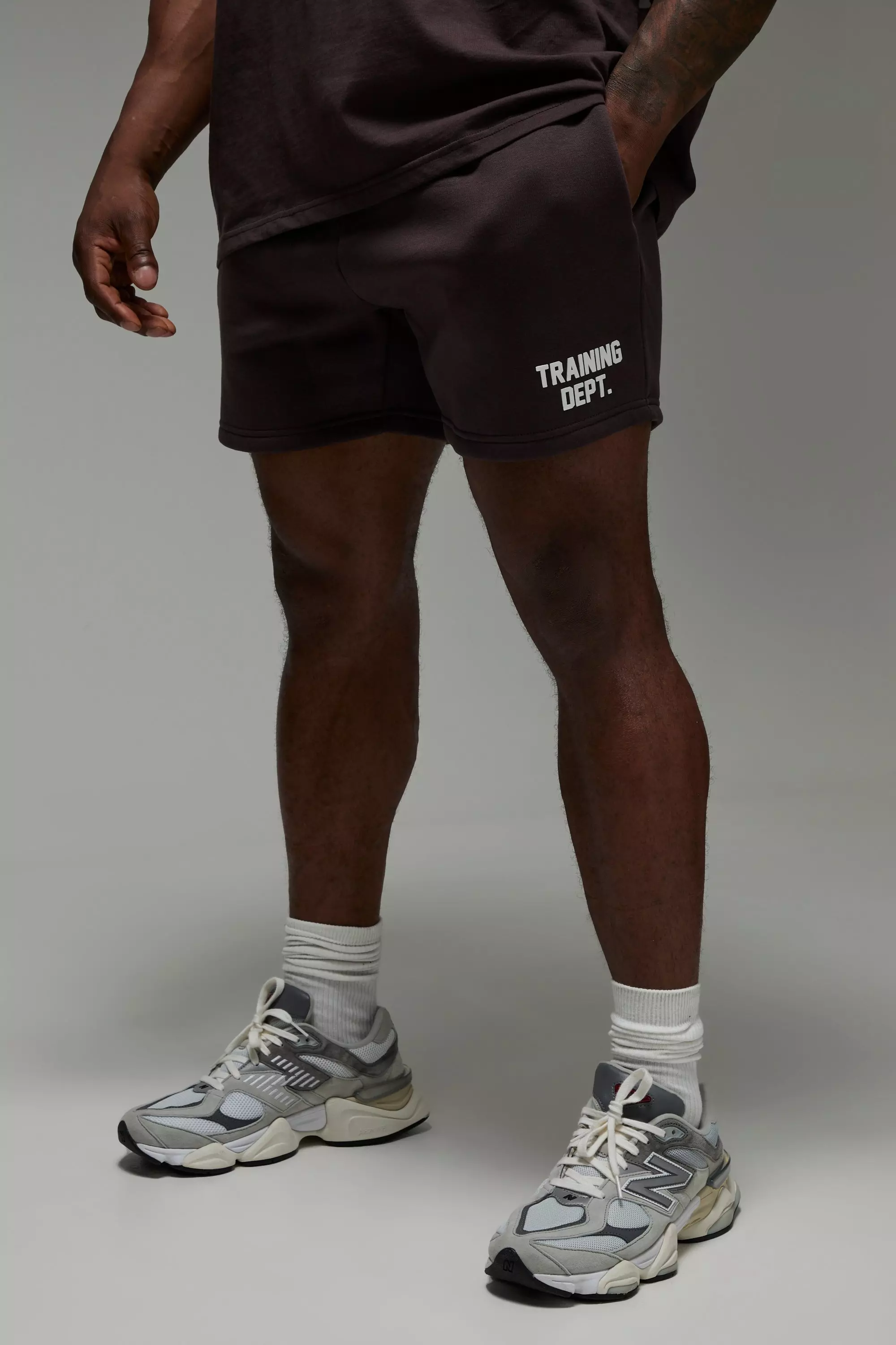Dark brown Man Active Training Dept. 5inch Jersey Shorts  alternative image