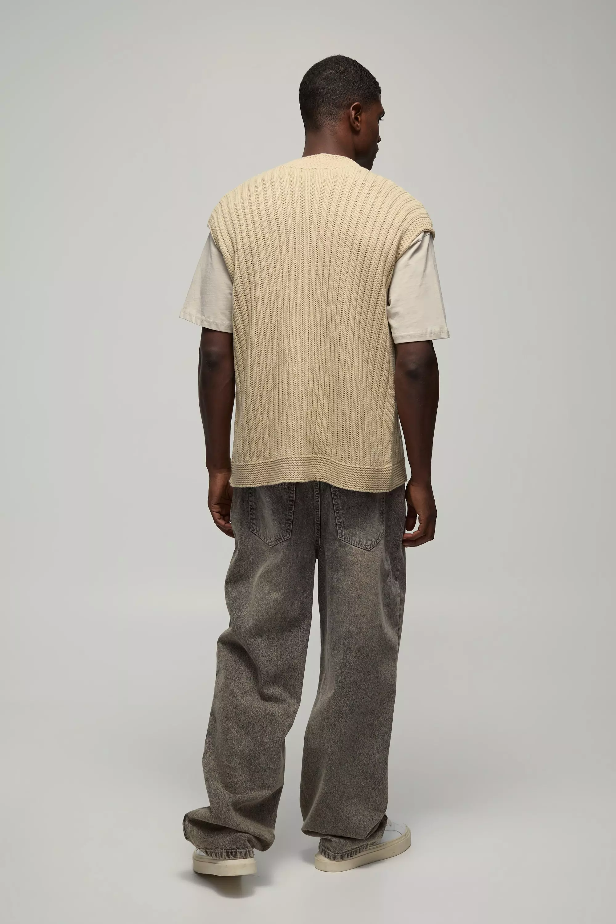 Ecru Oversized V Neck Knitted Undershirt alternative image