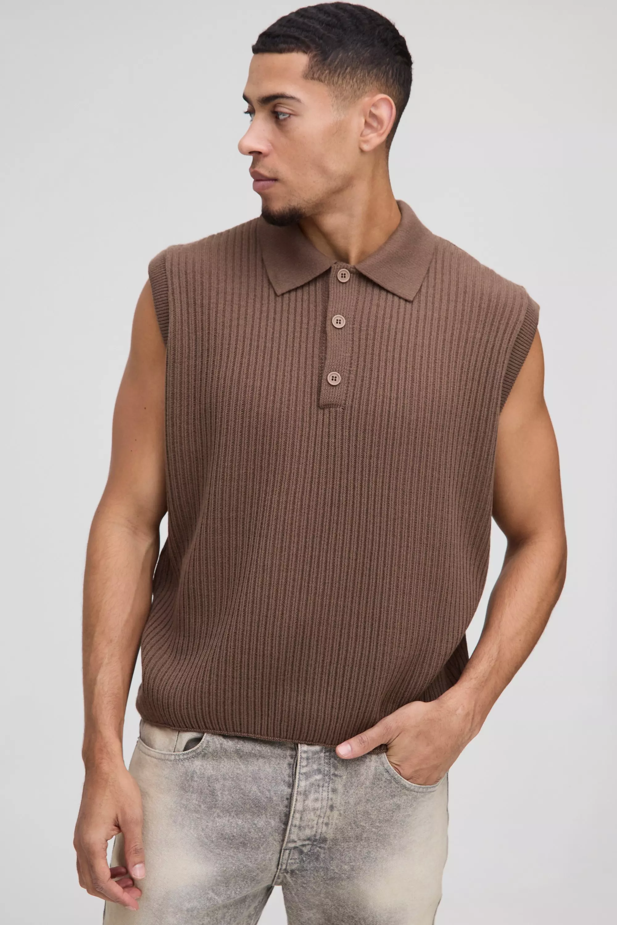 Taupe Oversized Boxy Collared Knitted Vest alternative image