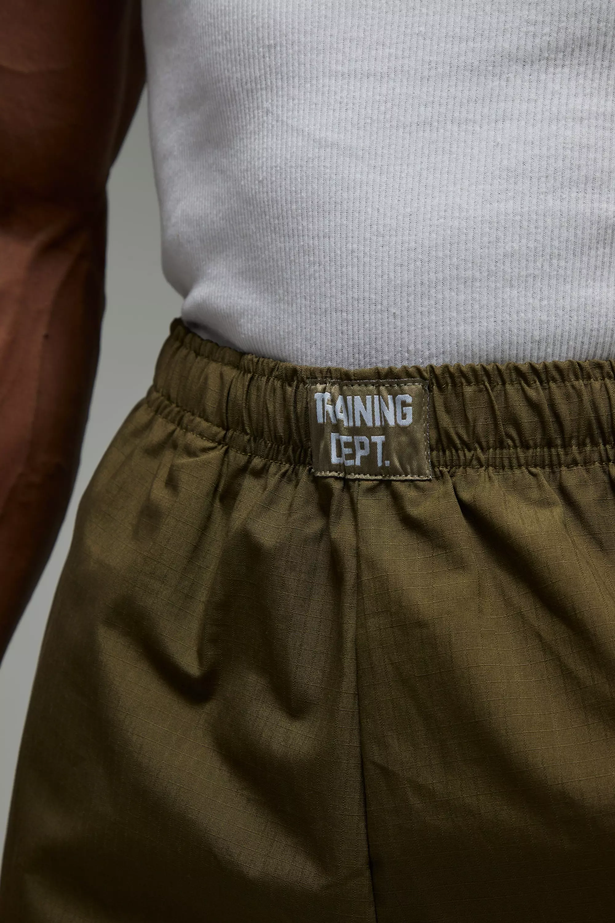 Pantalon de survêtement tissé - MAN Active, Khaki autre image
