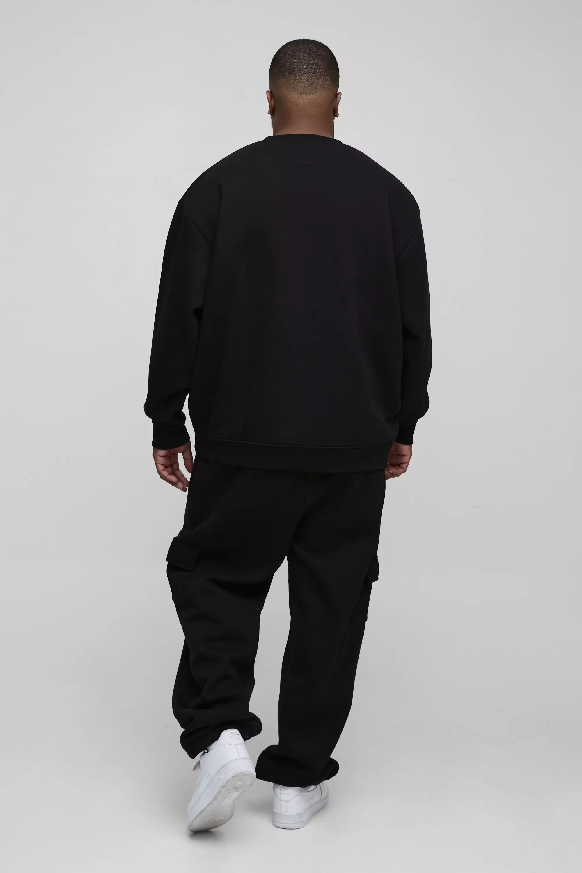 Black Plus 330GSM Oversized Basic Crew Neck Sweatshirt alternative image