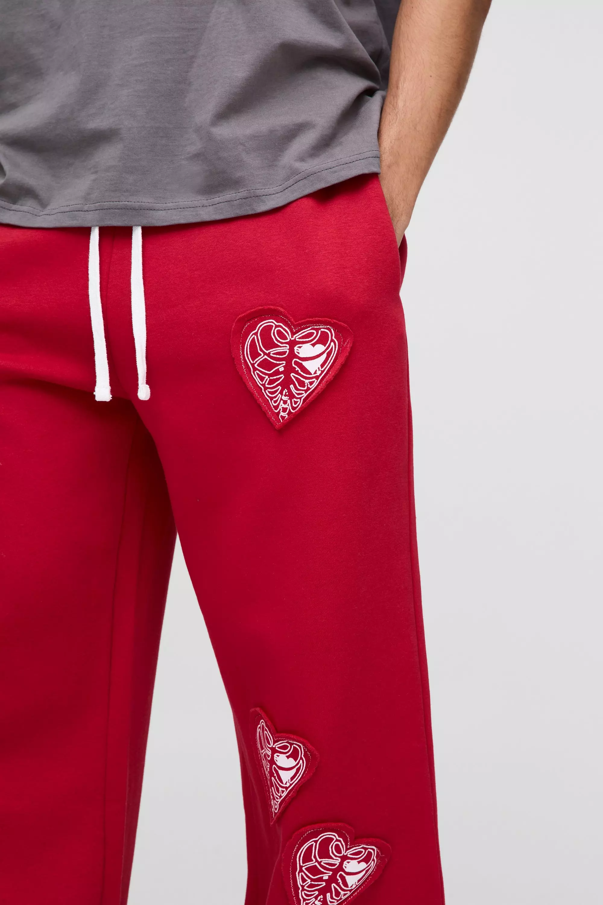 Red Extreme Wide Leg Hearts Applique Sweatpants alternative image