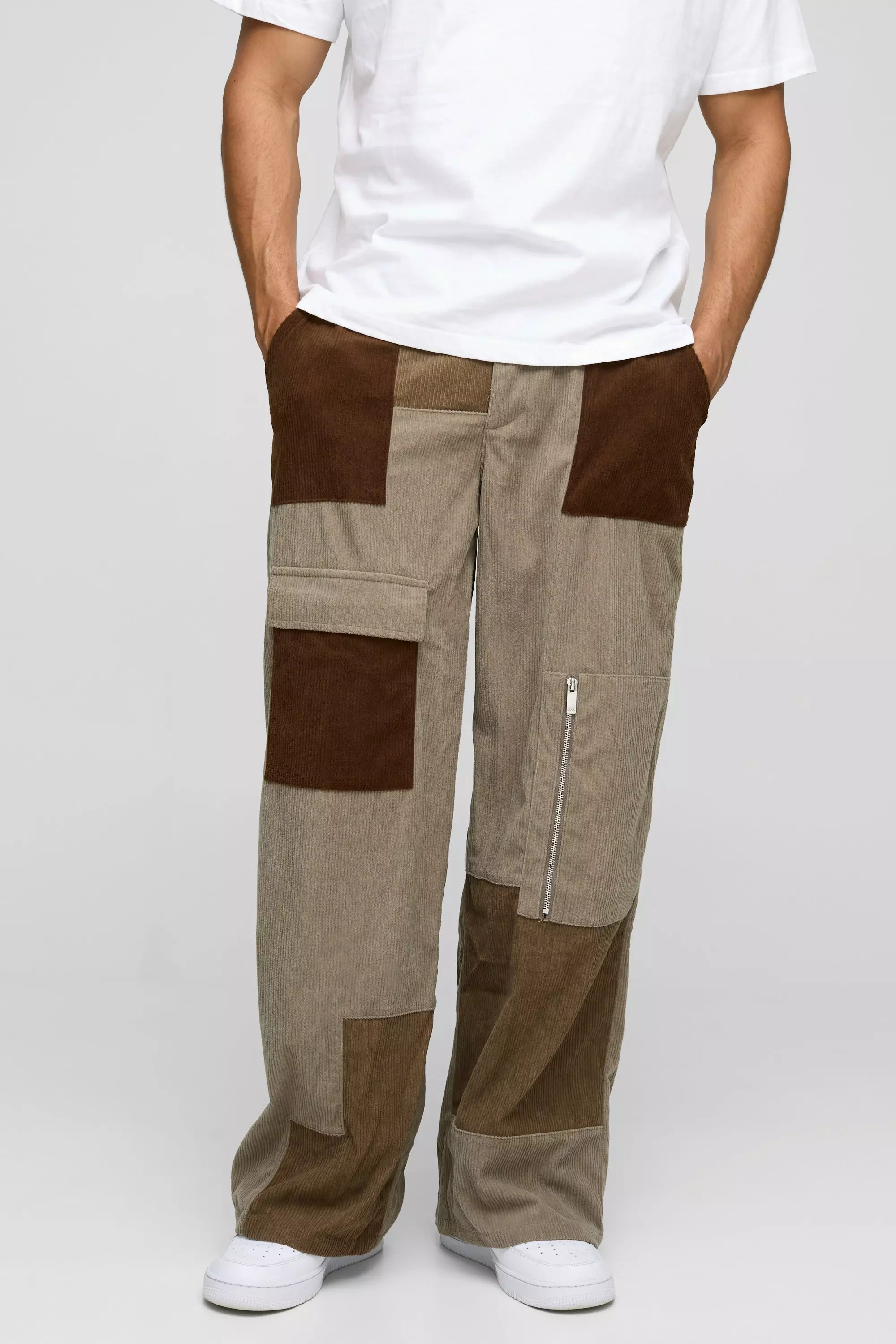 Lockere Cargo-Hose aus Nylon & Cord, Taupe alternatives Bild
