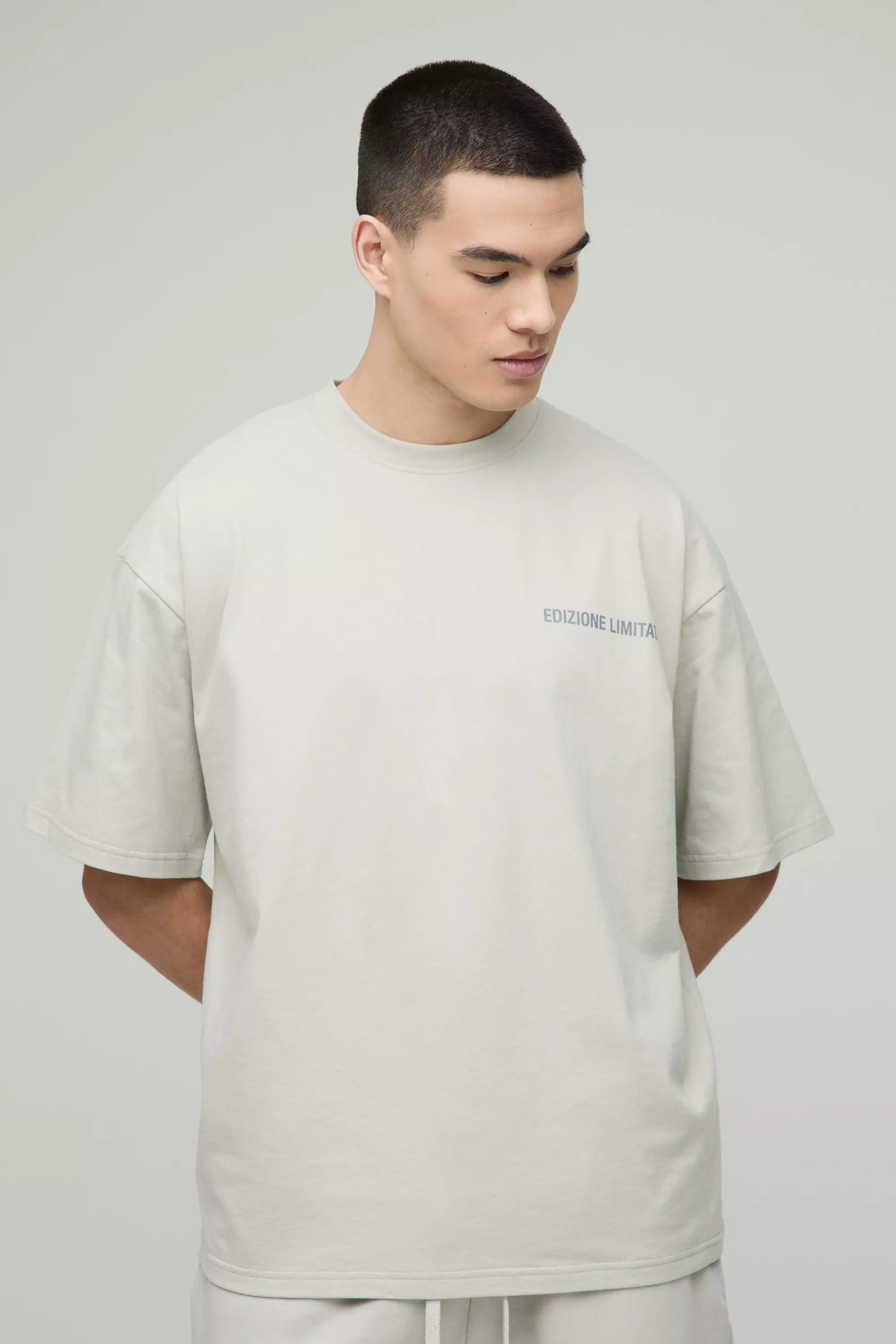 Oversized Edizione Limitata Heavyweight T-Shirt | boohooMAN USA