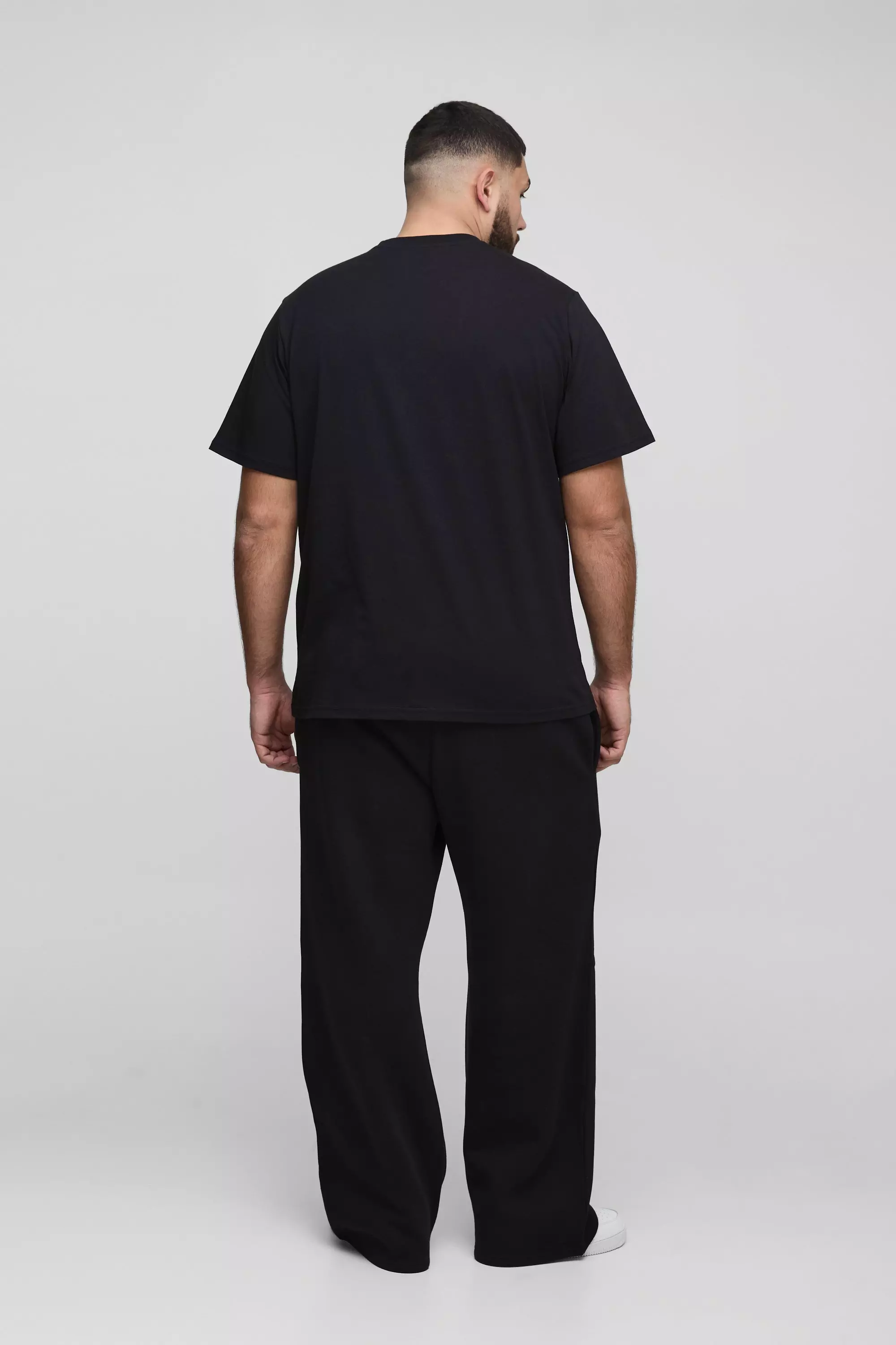Grande taille - T-shirt large basique à col rond, Black autre image