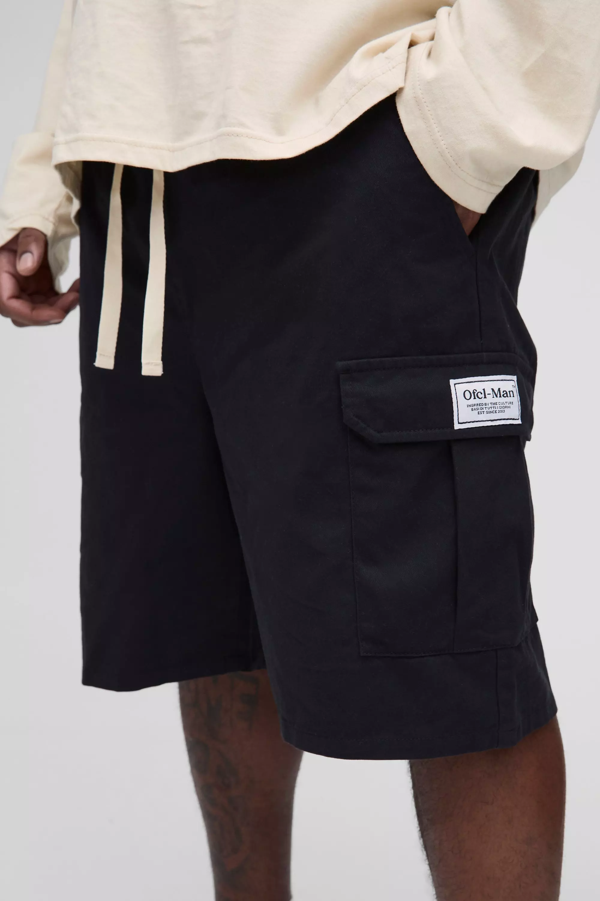 Black Plus Relaxed Fit Woven Tab Cargo Shorts alternative image