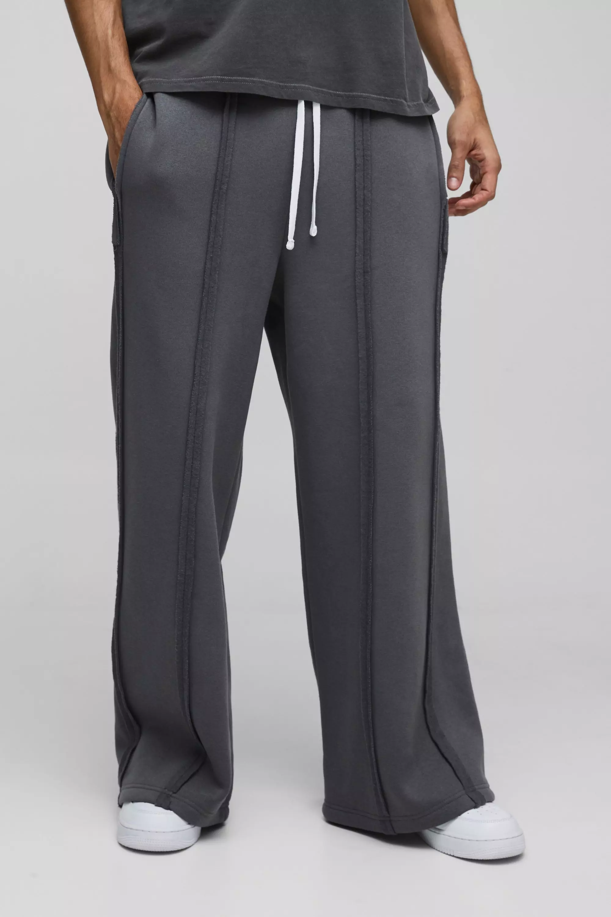 Charcoal Extreme Wide Leg Exposed Seam Jogger alternative image