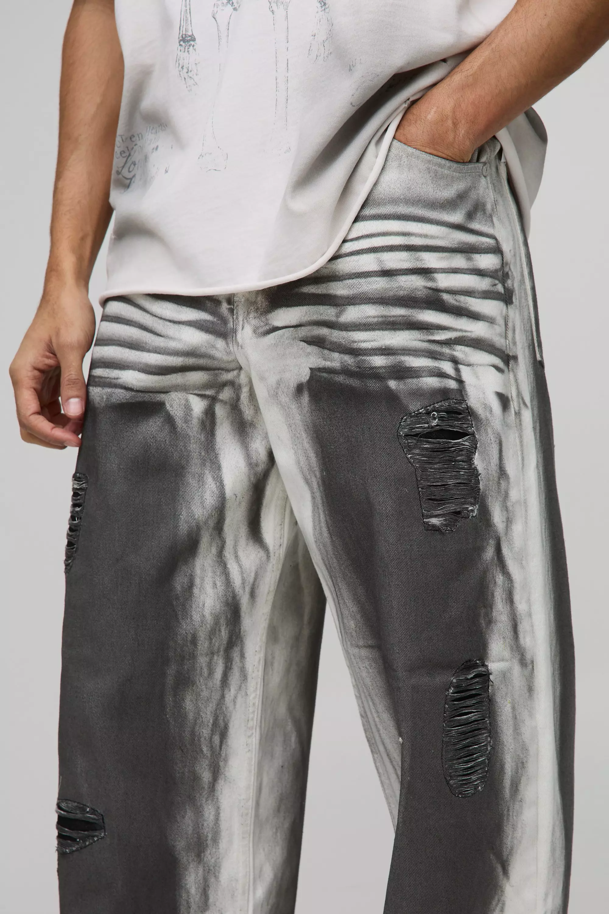 Jeans super extra comodi slavati super sporchi, White immagine alternativa